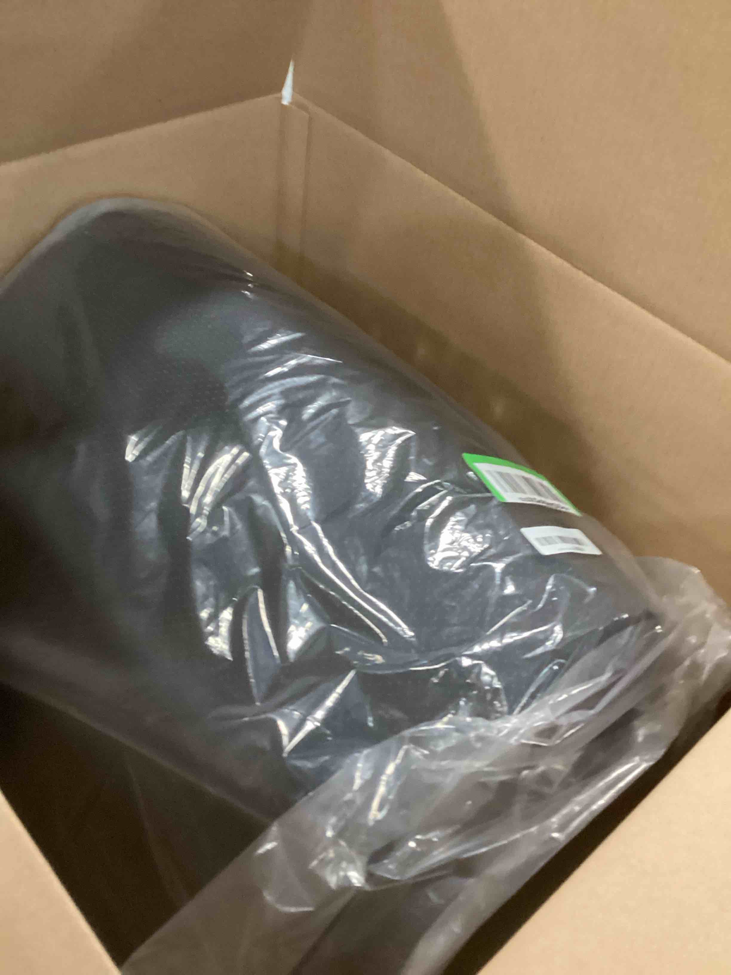 https://s3.amazonaws.com/lotting-images-prod/bidfta/PPE0422400_1729271794202.jpeg