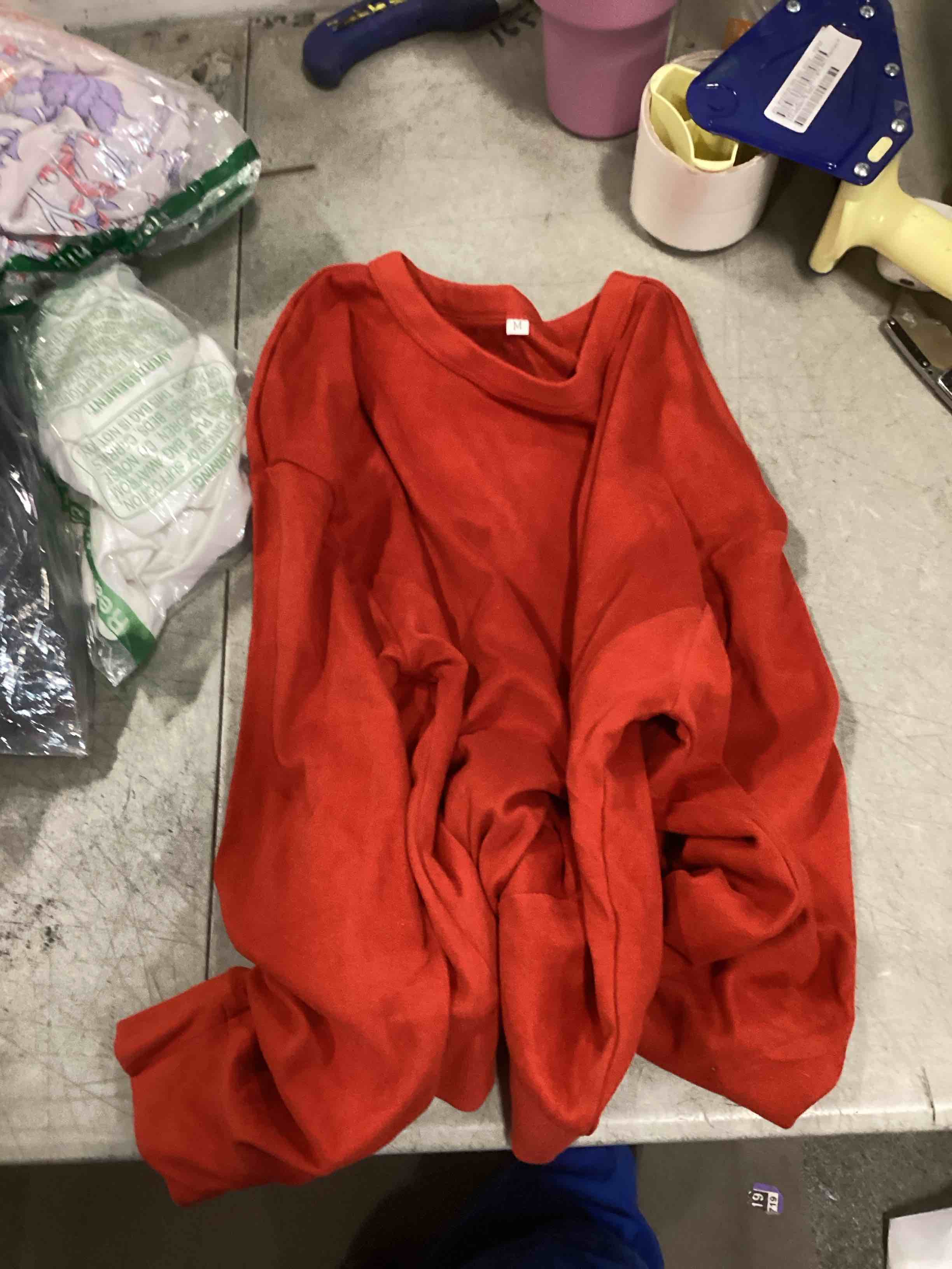 https://s3.amazonaws.com/lotting-images-prod/bidfta/PPE0422555_1729251015590.jpeg