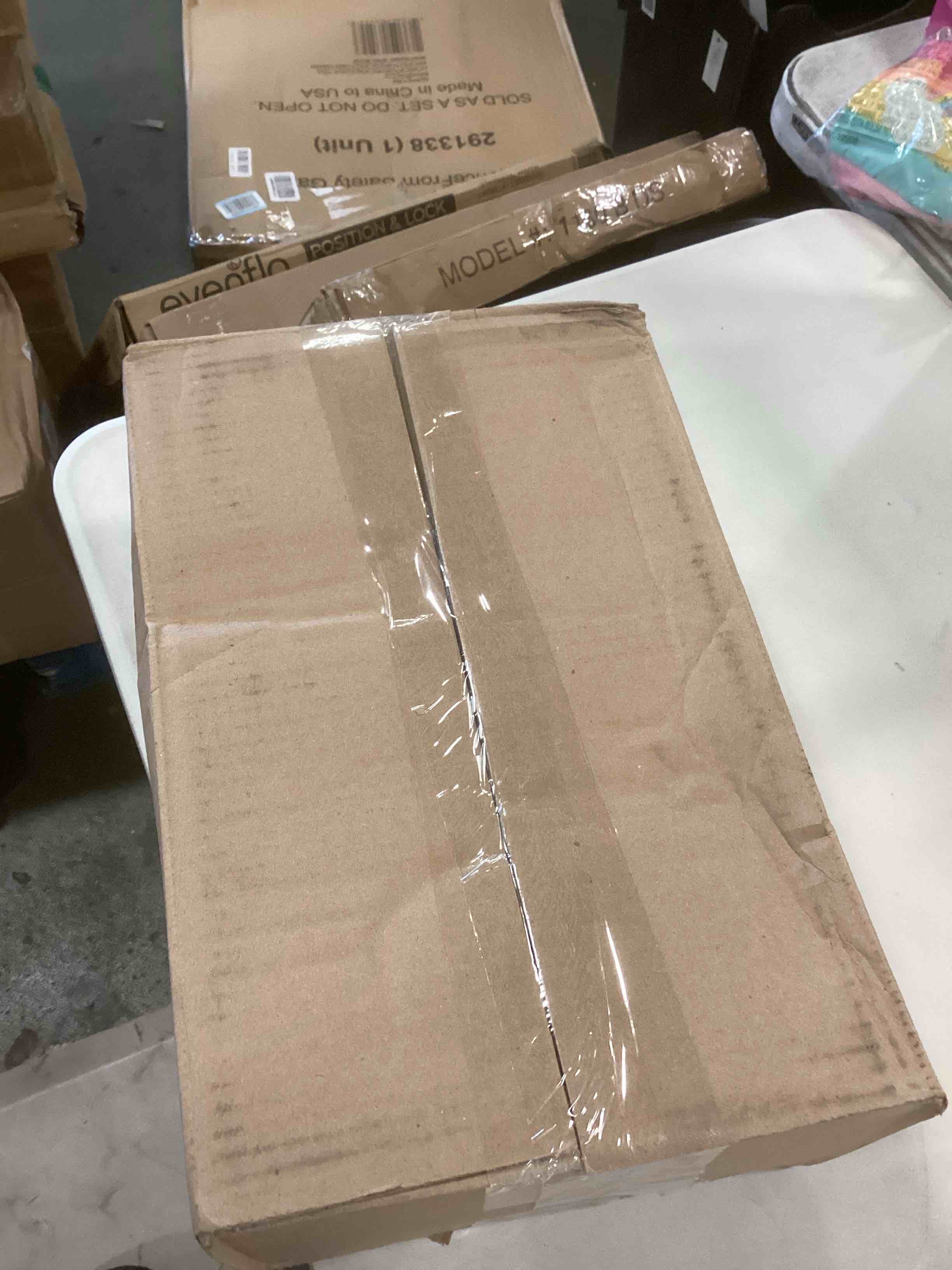 https://s3.amazonaws.com/lotting-images-prod/bidfta/PPE0422961_1729175656410.jpeg