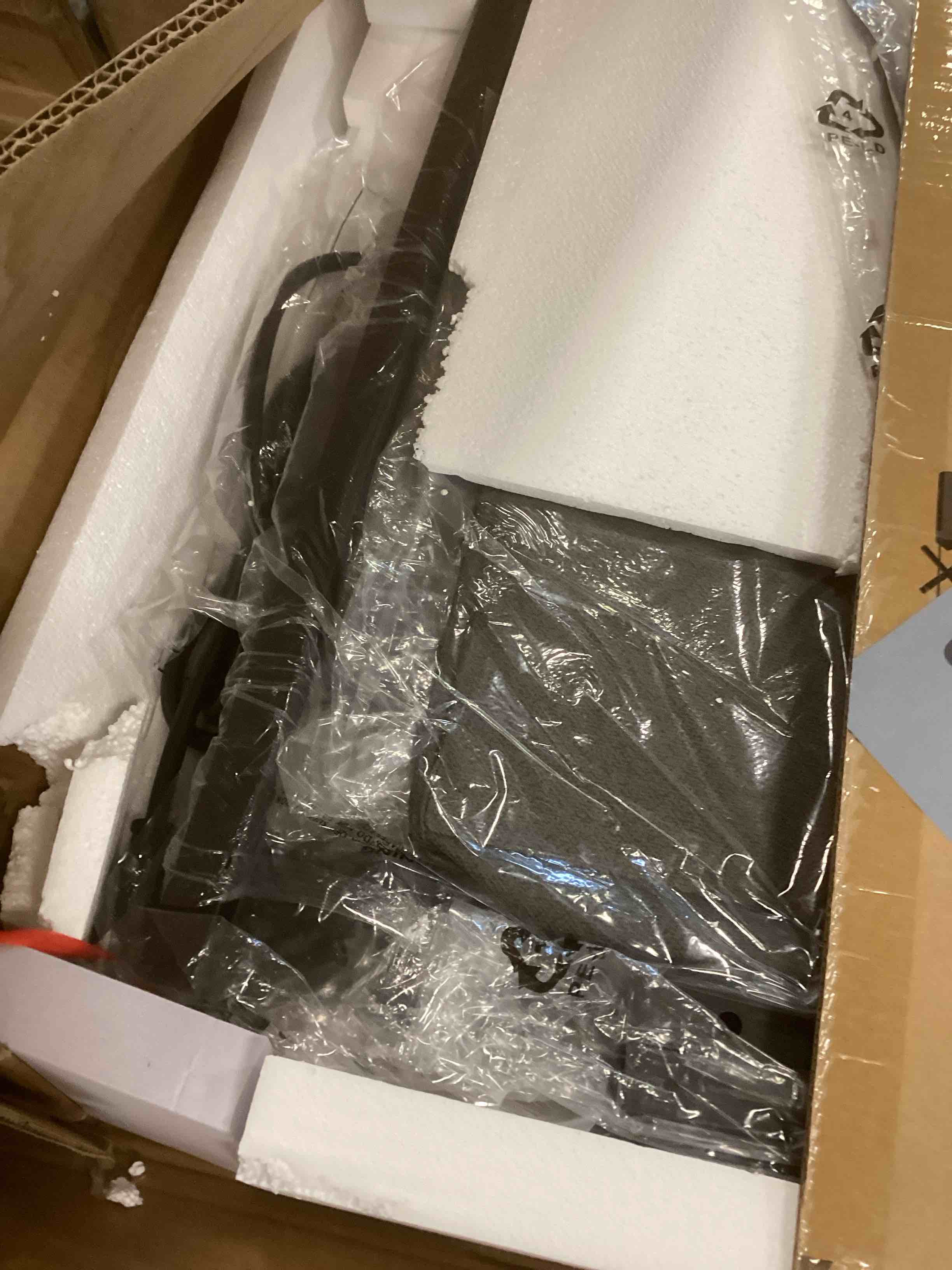 https://s3.amazonaws.com/lotting-images-prod/bidfta/PPE0422963_1729175330657.jpeg