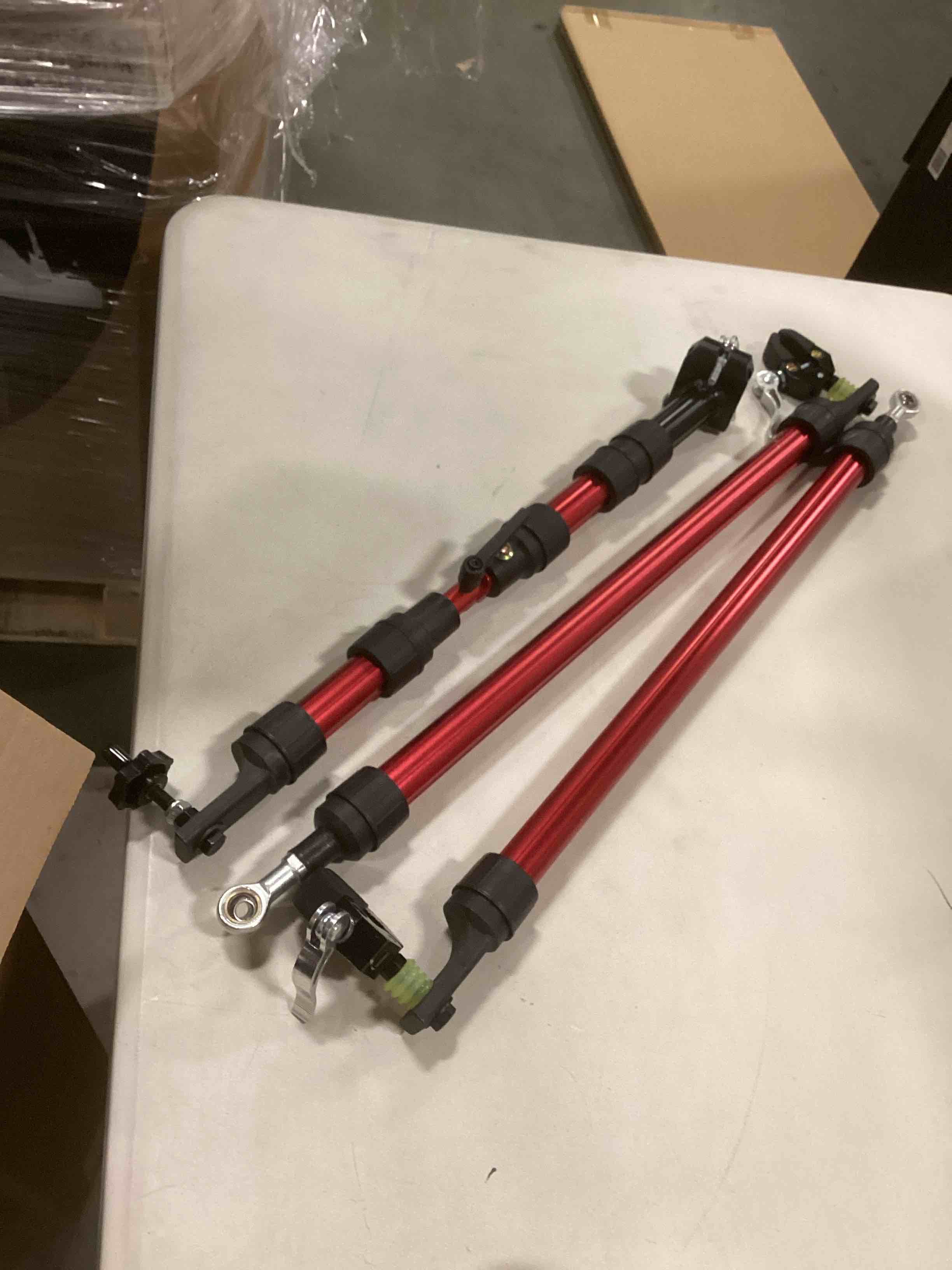 https://s3.amazonaws.com/lotting-images-prod/bidfta/PPE0423072_1729164936340.jpeg