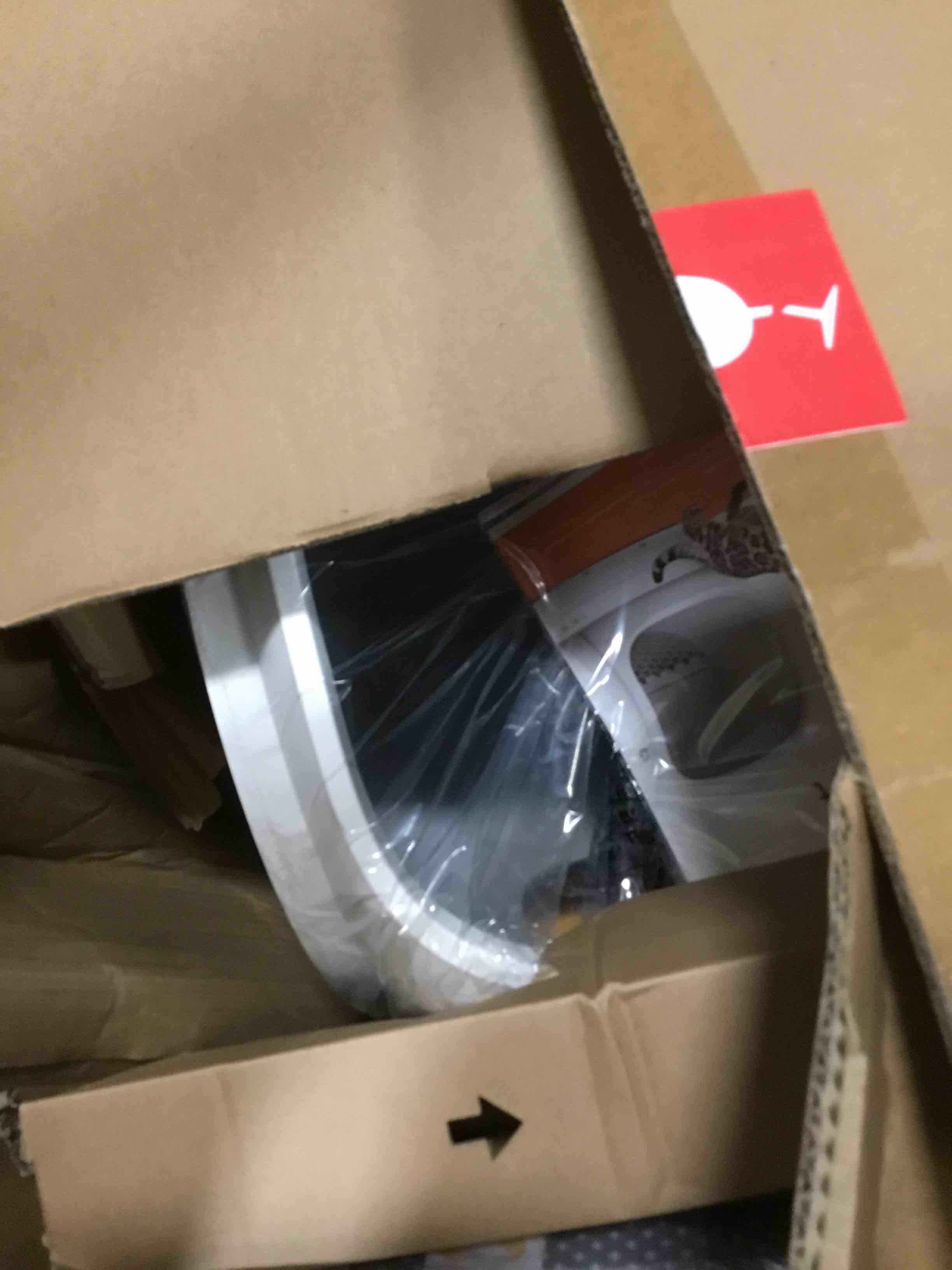 https://s3.amazonaws.com/lotting-images-prod/bidfta/PPE0423157_1729104800207.jpeg