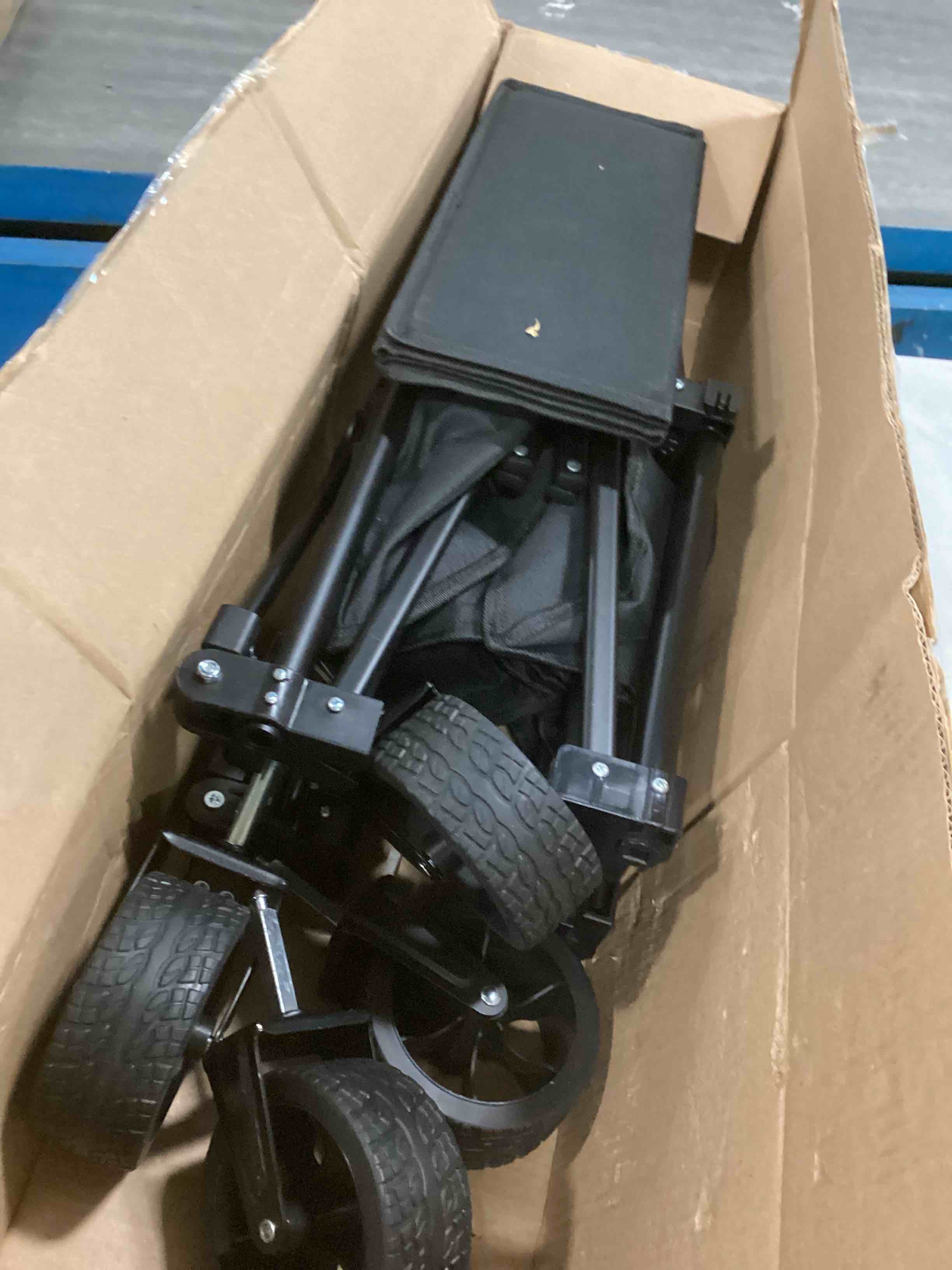 https://s3.amazonaws.com/lotting-images-prod/bidfta/PPE0423383_1729078257657.jpeg