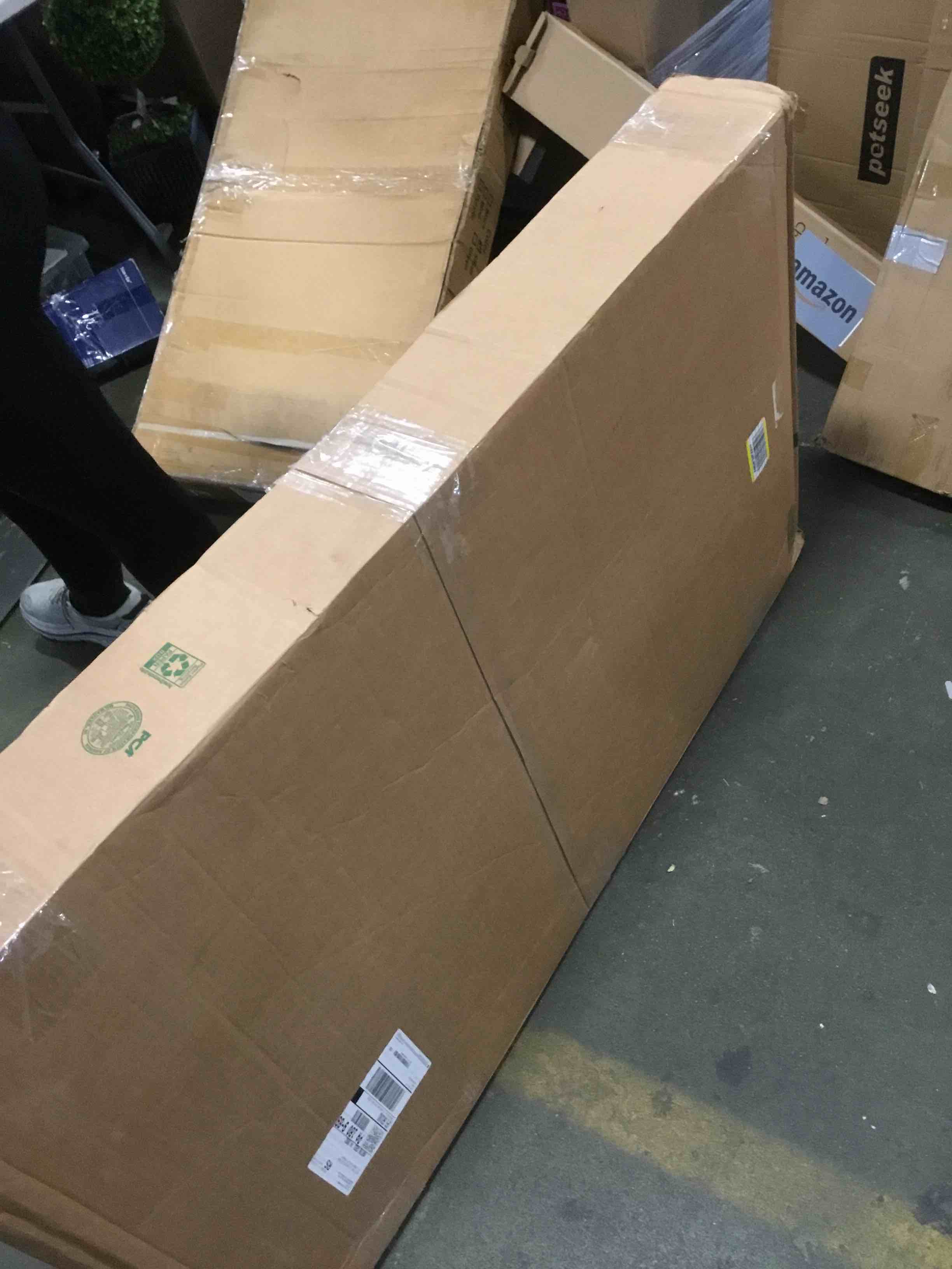 https://s3.amazonaws.com/lotting-images-prod/bidfta/PPE0423448_1729016504568.jpeg