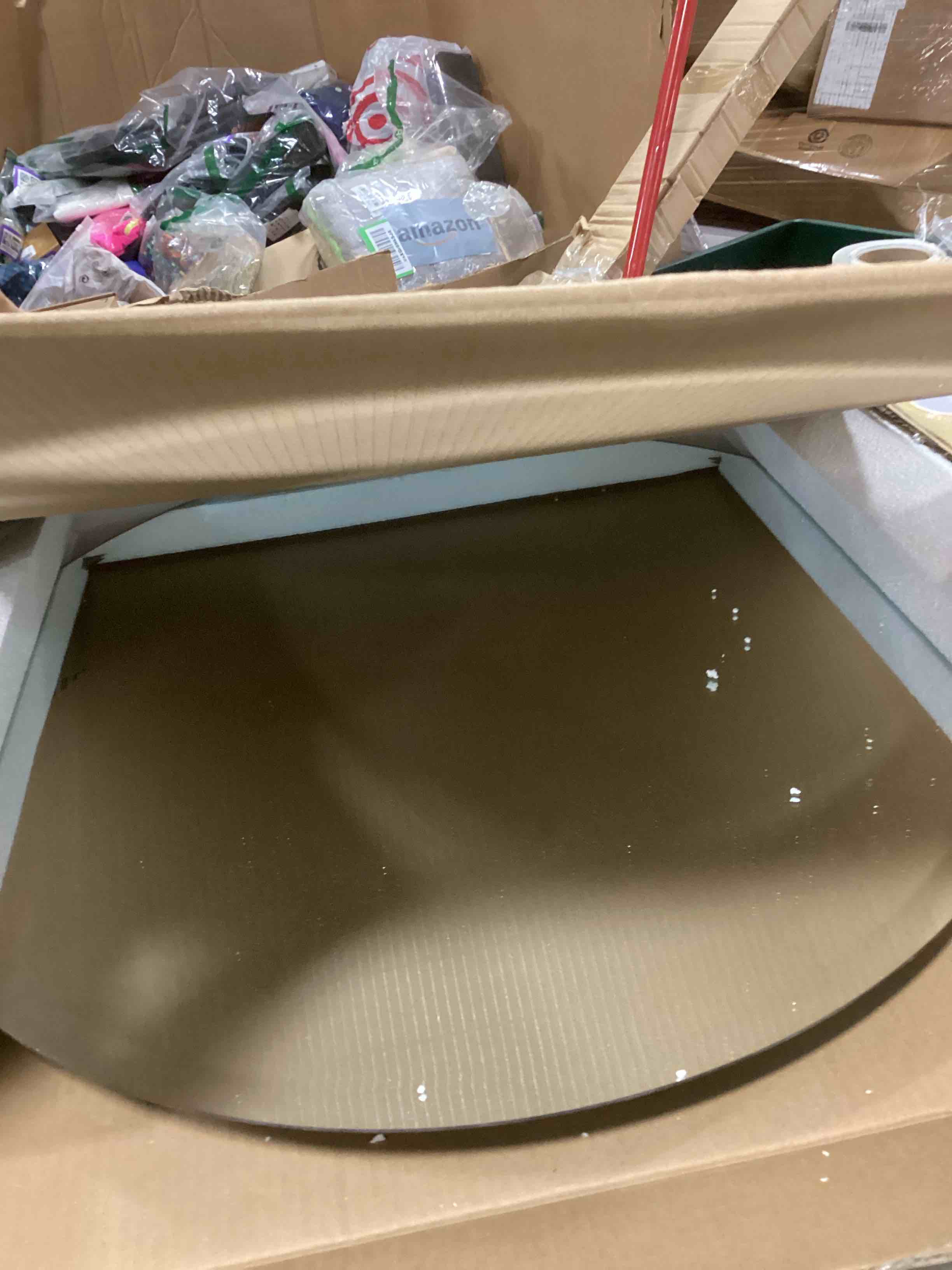 https://s3.amazonaws.com/lotting-images-prod/bidfta/PPE0423643_1728991156669.jpeg