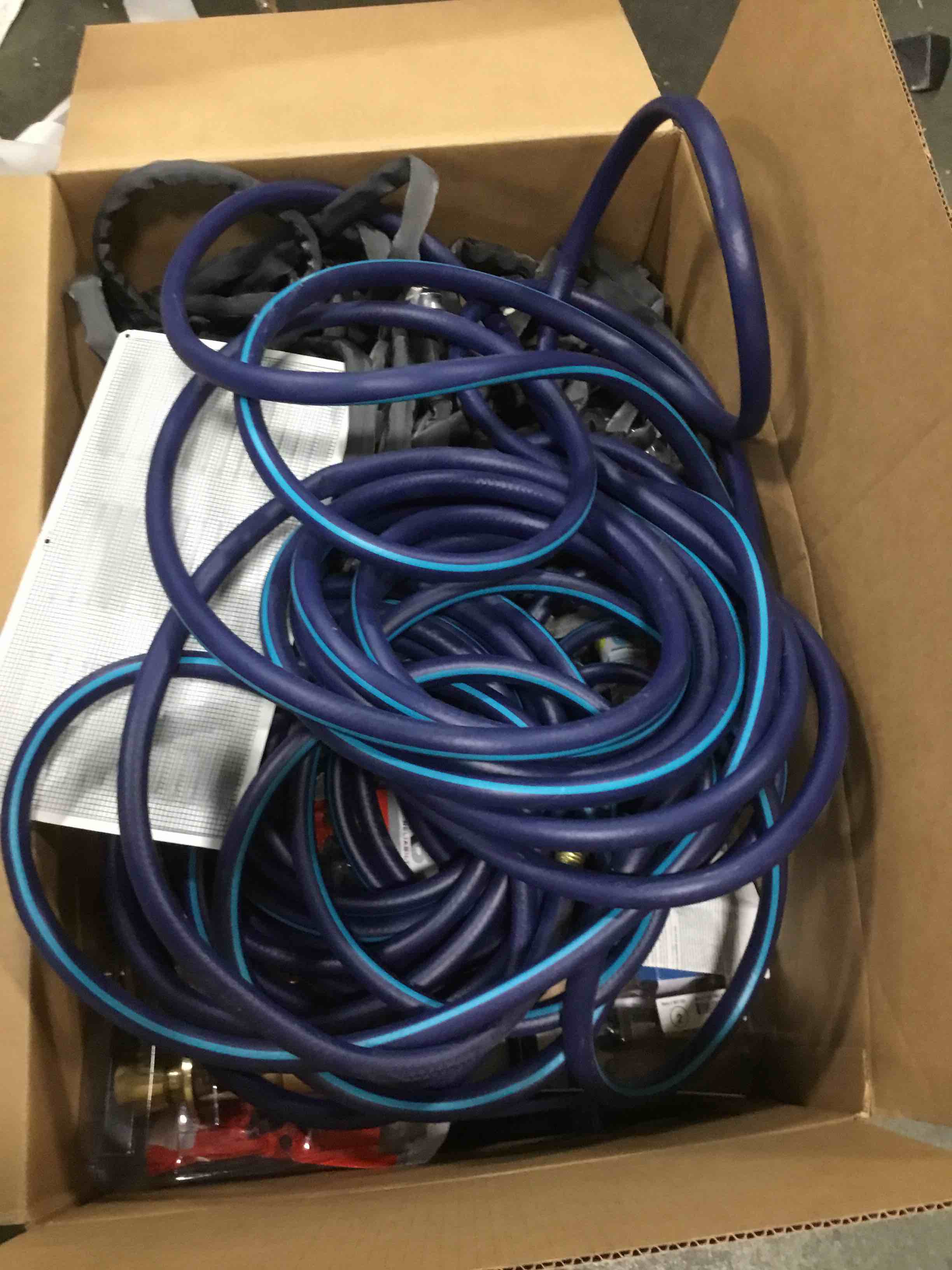https://s3.amazonaws.com/lotting-images-prod/bidfta/PPE0423664_1728935109737.jpeg