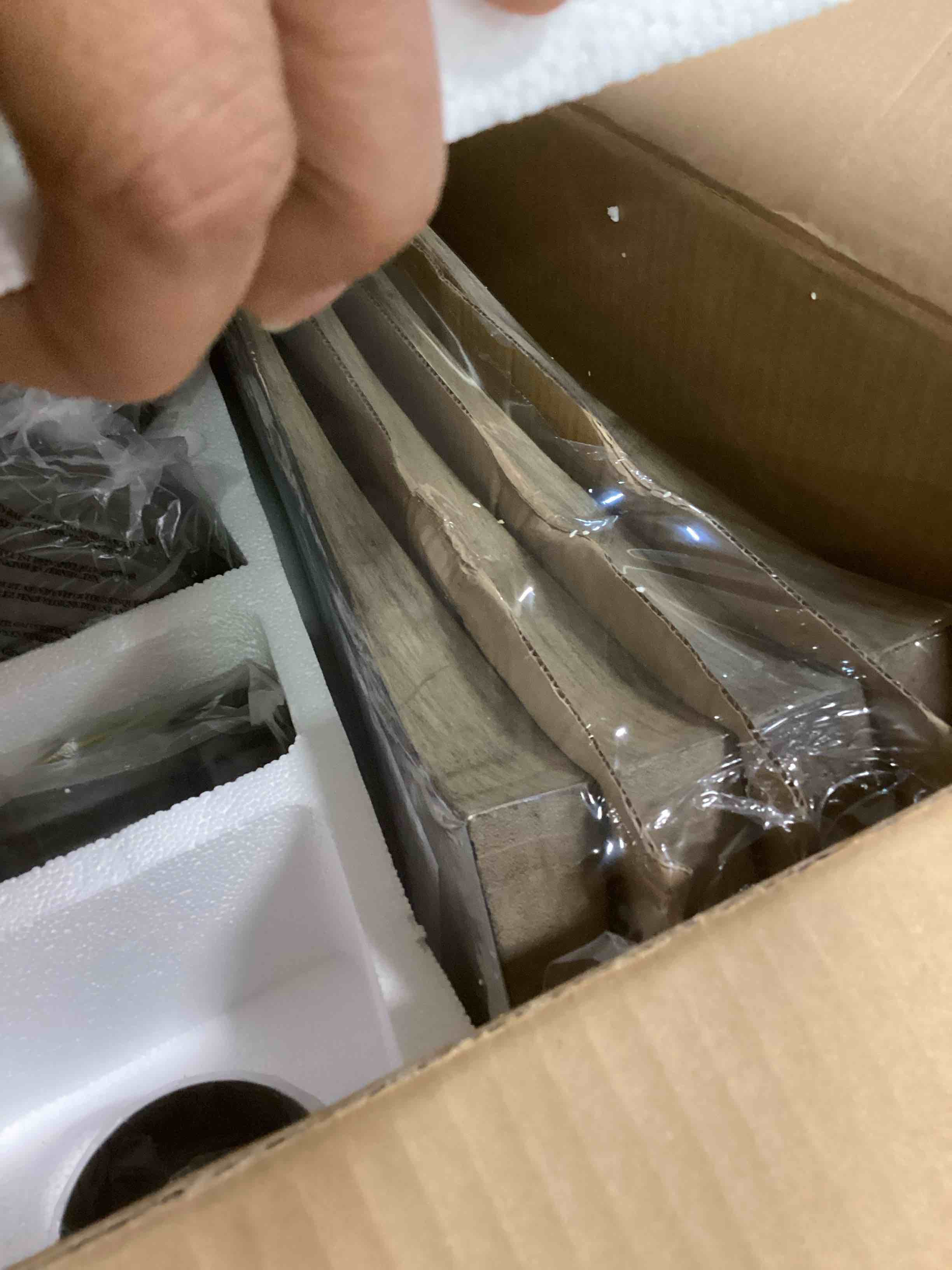 https://s3.amazonaws.com/lotting-images-prod/bidfta/PPE0423900_1728906584166.jpeg
