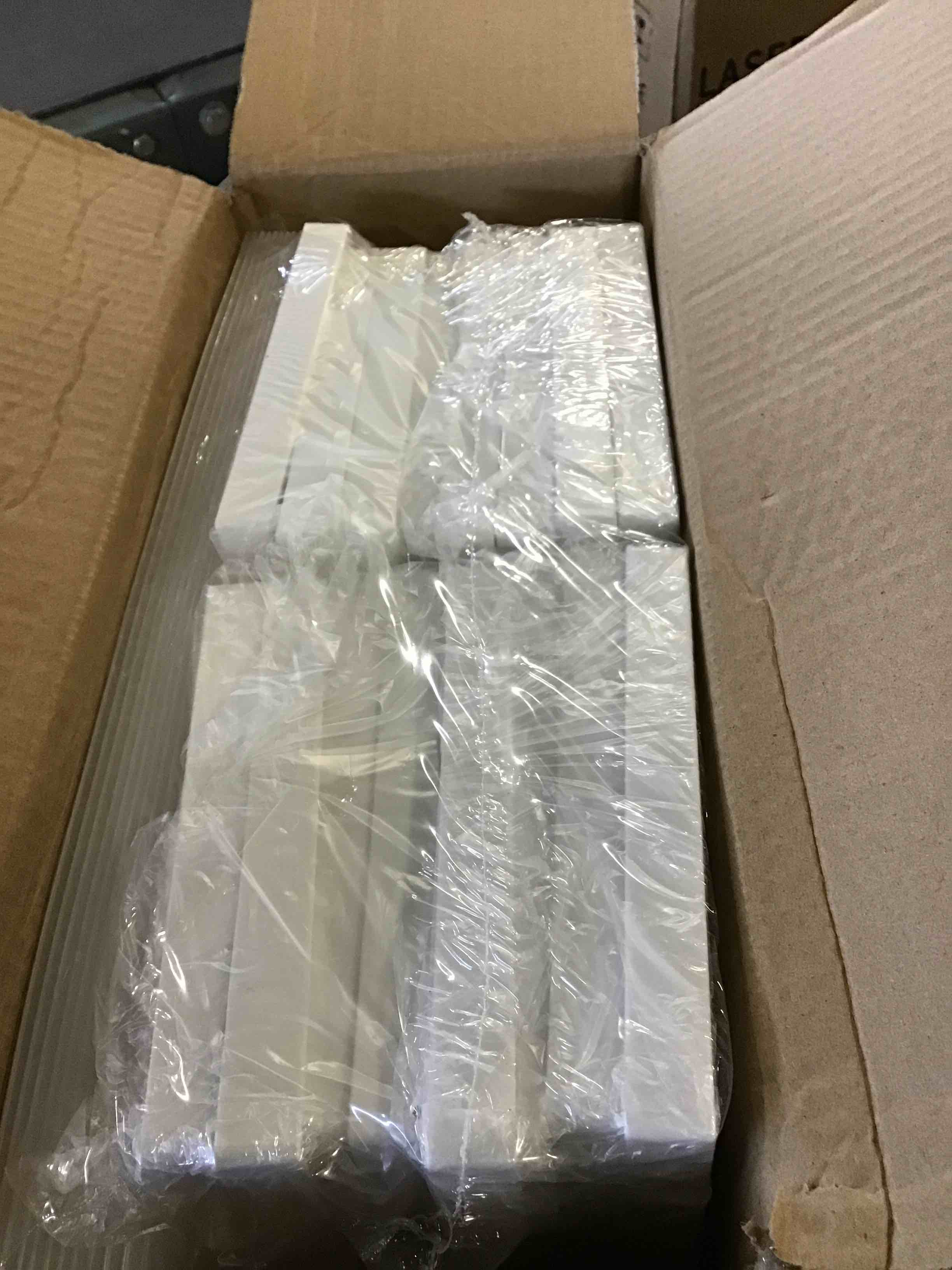 https://s3.amazonaws.com/lotting-images-prod/bidfta/PPE0426640_1729184512229.jpeg