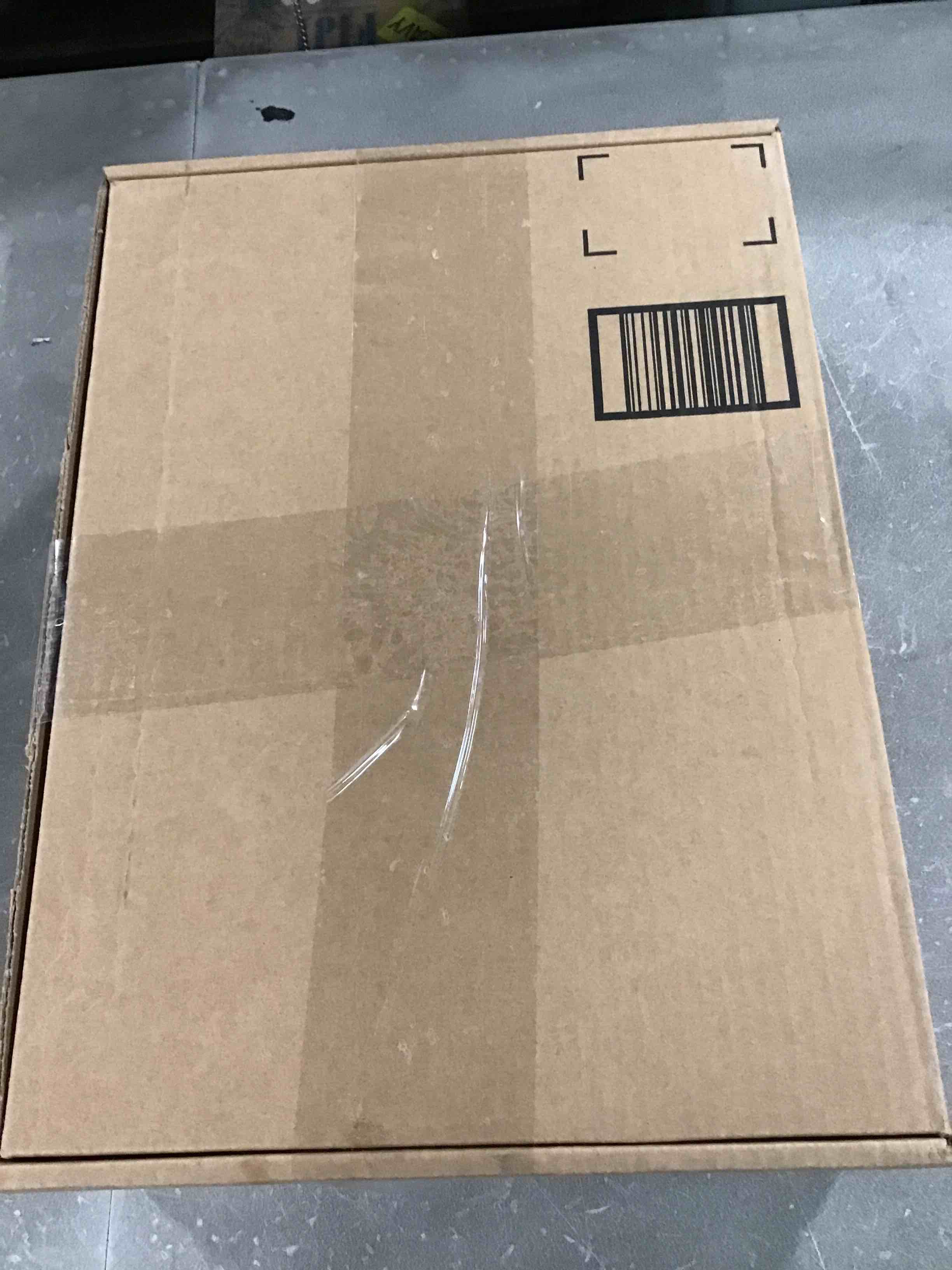 https://s3.amazonaws.com/lotting-images-prod/bidfta/PPE0427938_1729771649787.jpeg