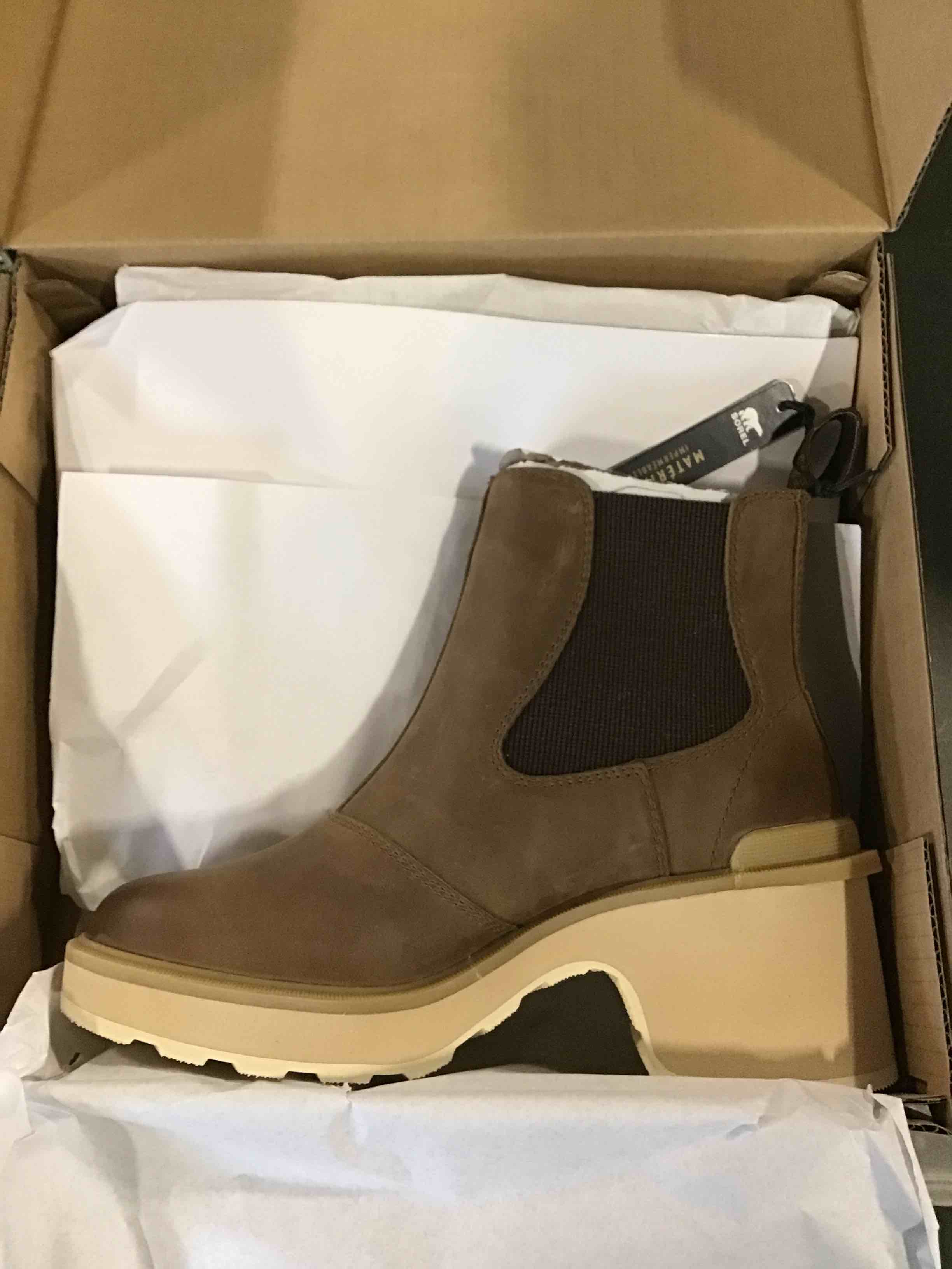 https://s3.amazonaws.com/lotting-images-prod/bidfta/PPE0427951_1729772907704.jpeg