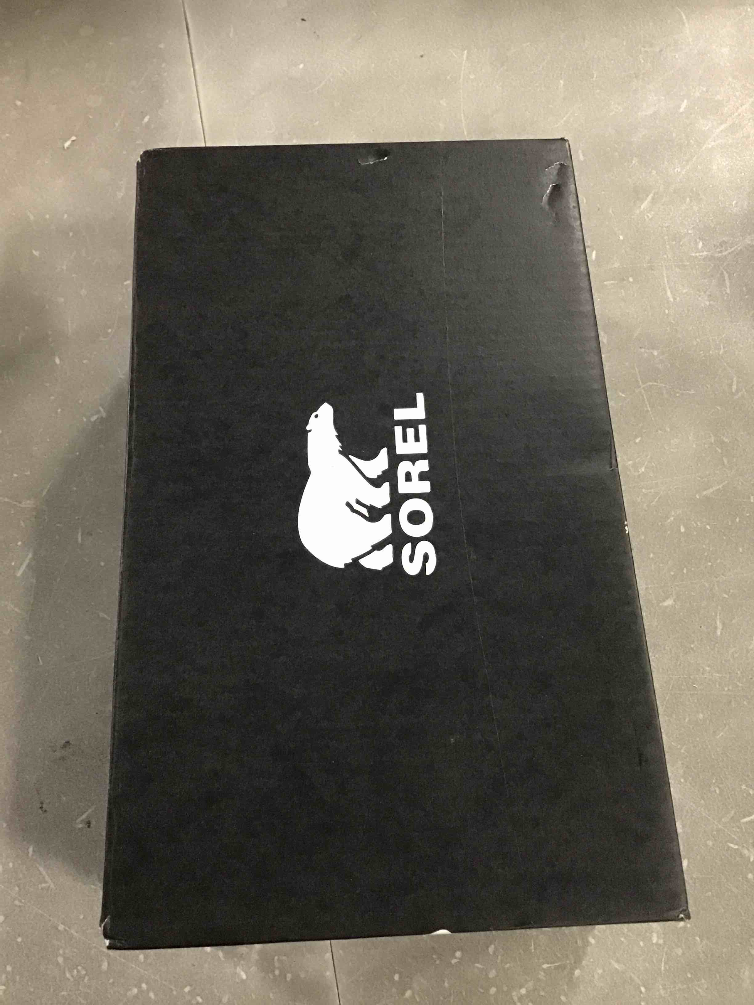 https://s3.amazonaws.com/lotting-images-prod/bidfta/PPE0427954_1729773354392.jpeg