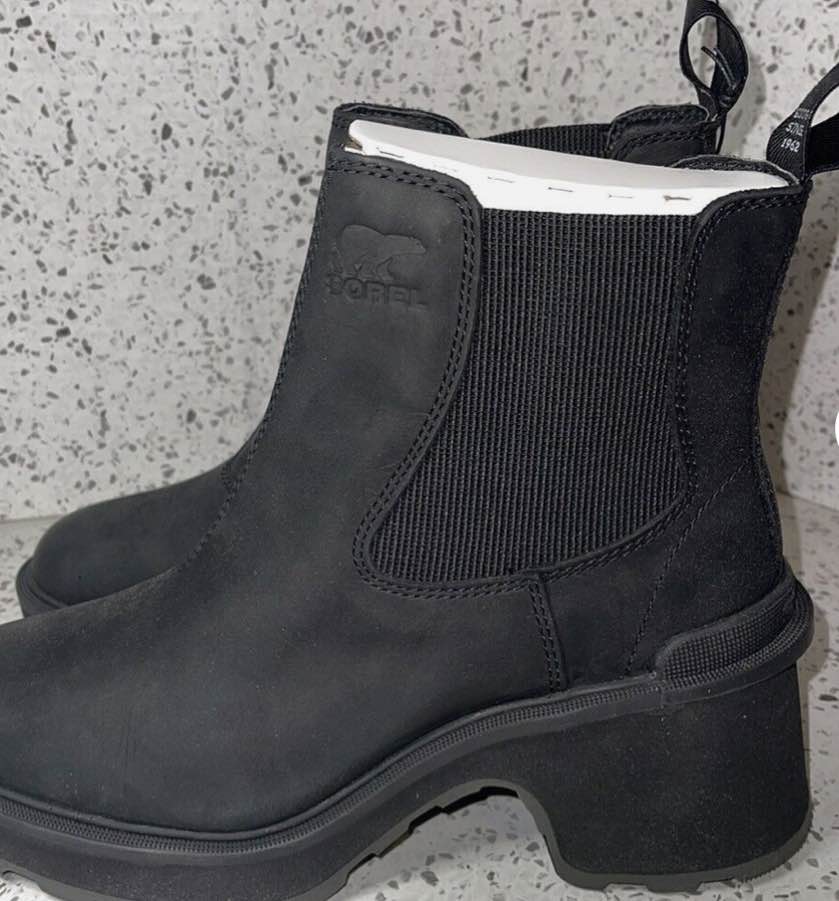 Sorel Hi Line Womens Size 6 Waterproof Heeled Chelsea Boots Black New