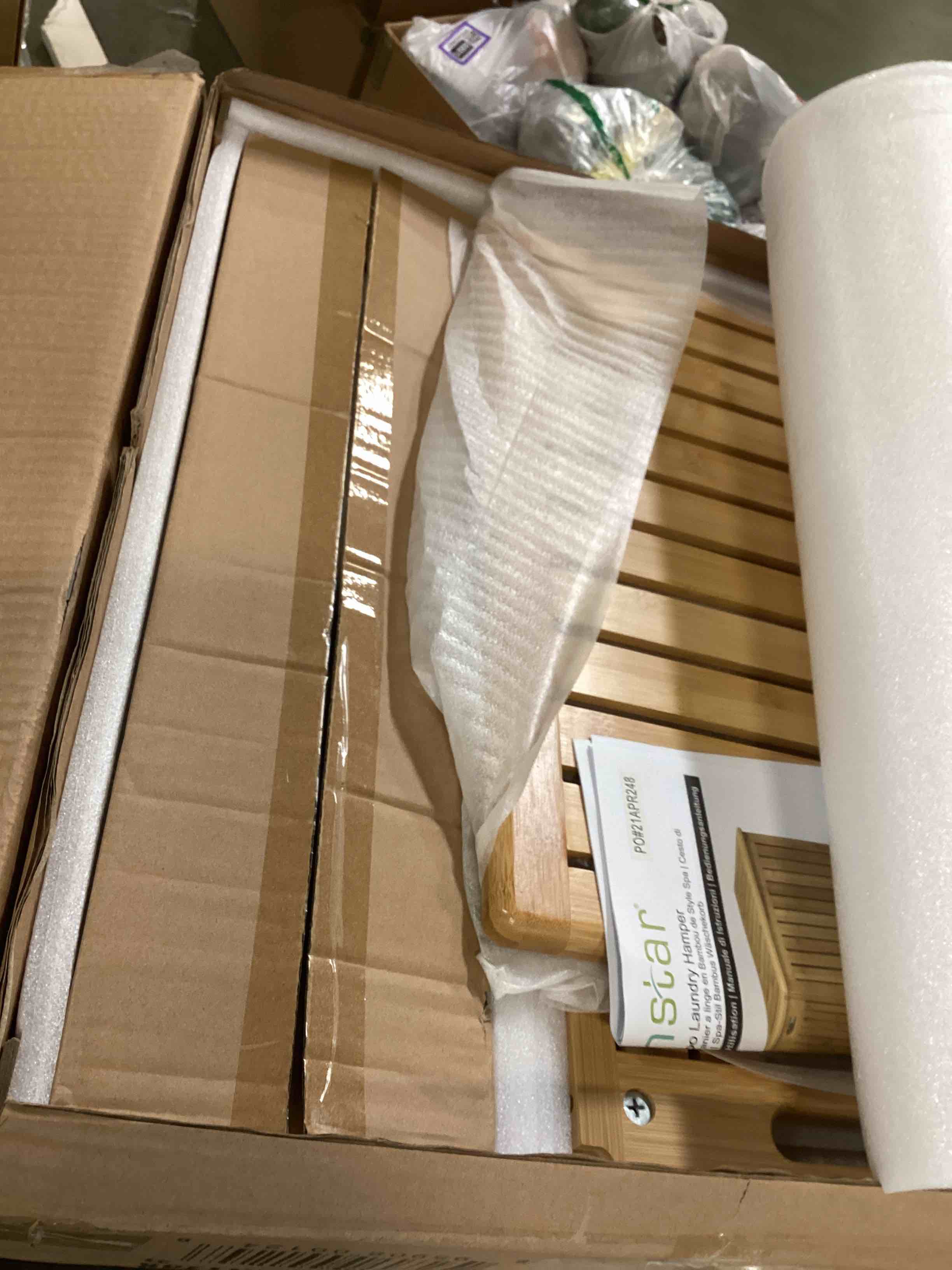 https://s3.amazonaws.com/lotting-images-prod/bidfta/PPE0428783_1728417657049.jpeg