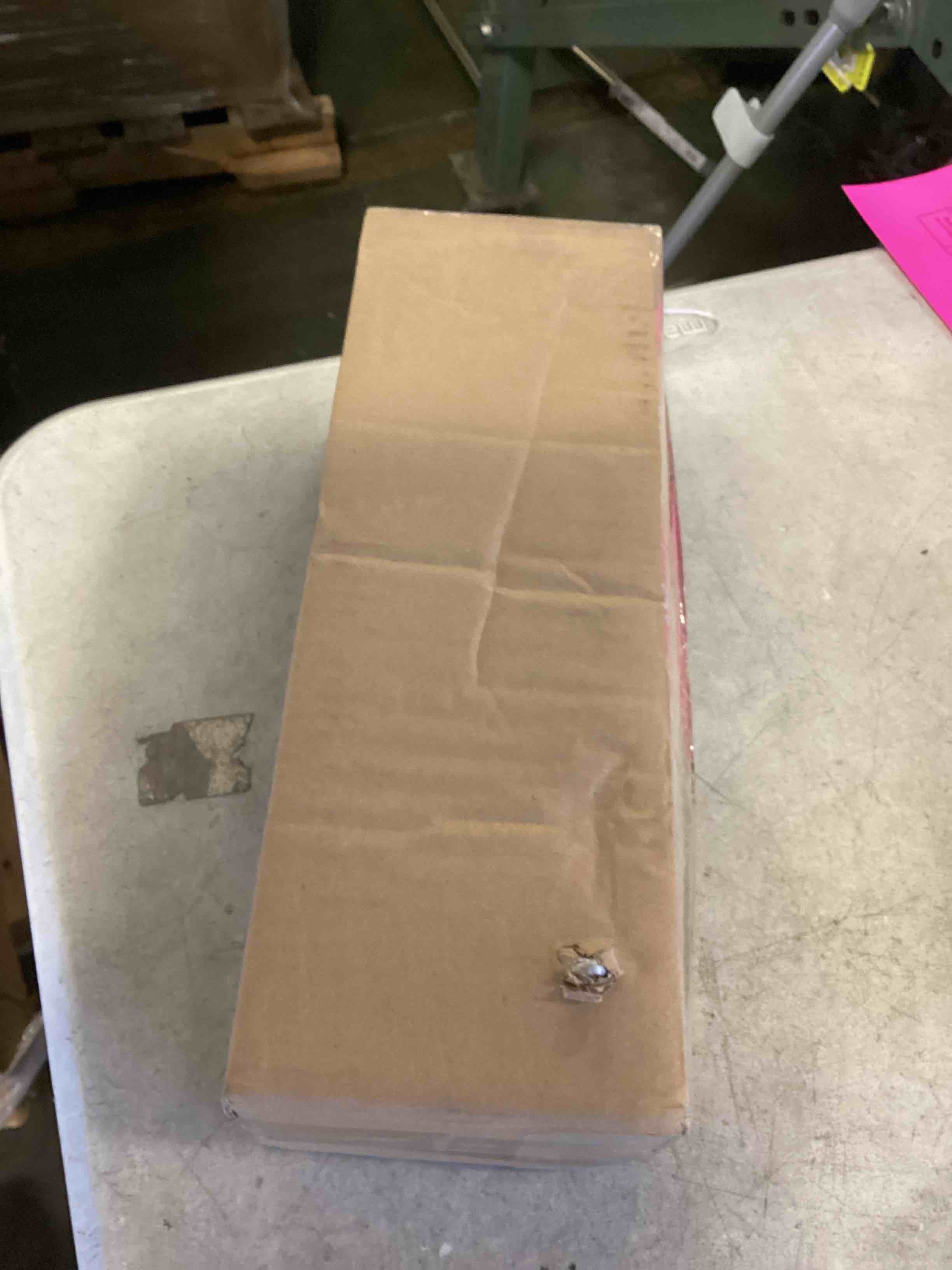 https://s3.amazonaws.com/lotting-images-prod/bidfta/PPE0429043_1728320108842.jpeg