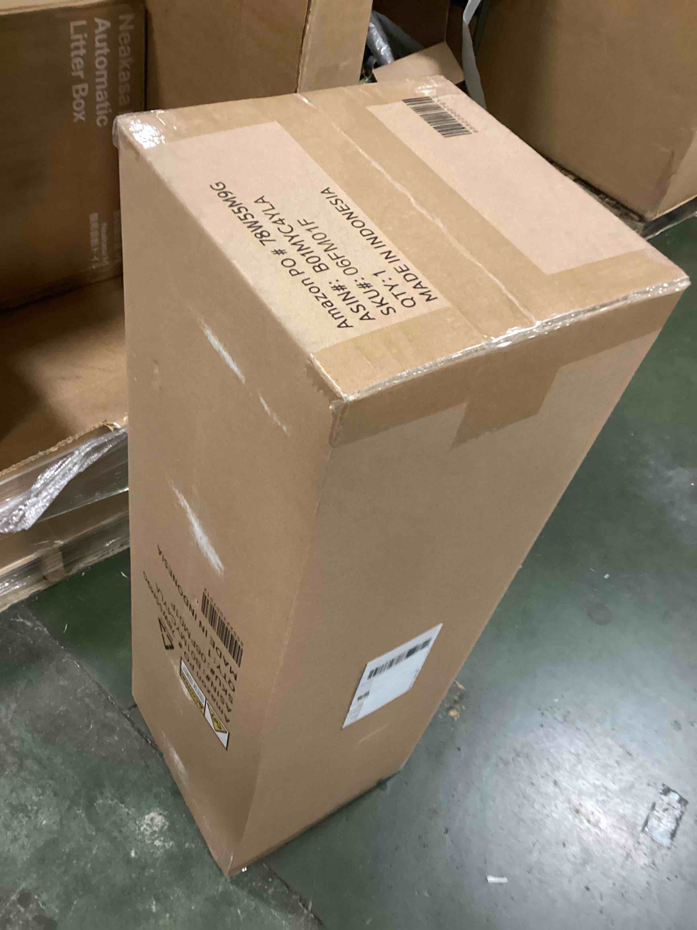 https://s3.amazonaws.com/lotting-images-prod/bidfta/PPE0429652_1728041265190.jpeg