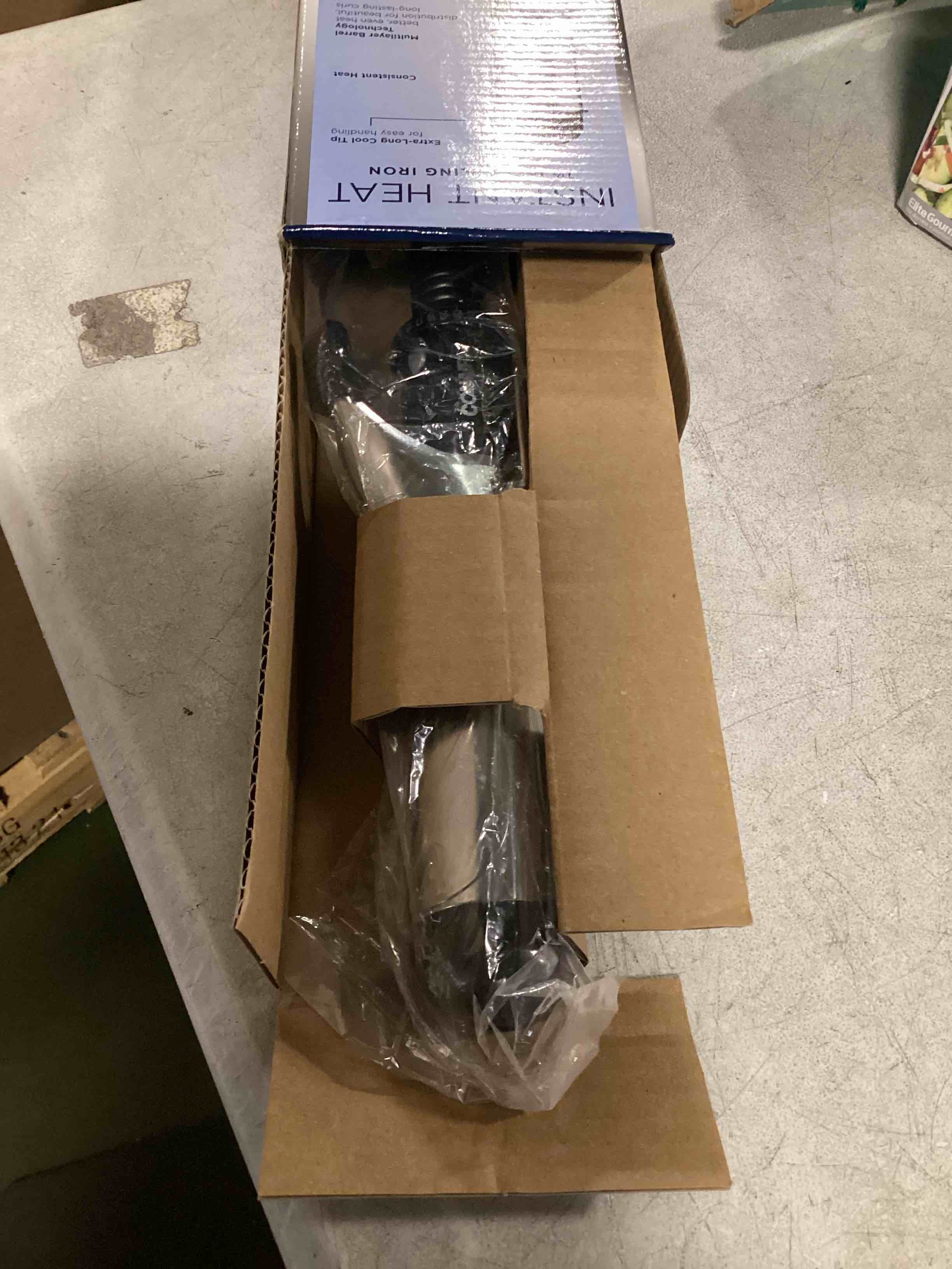 https://s3.amazonaws.com/lotting-images-prod/bidfta/PPE0429883_1727955469929.jpeg