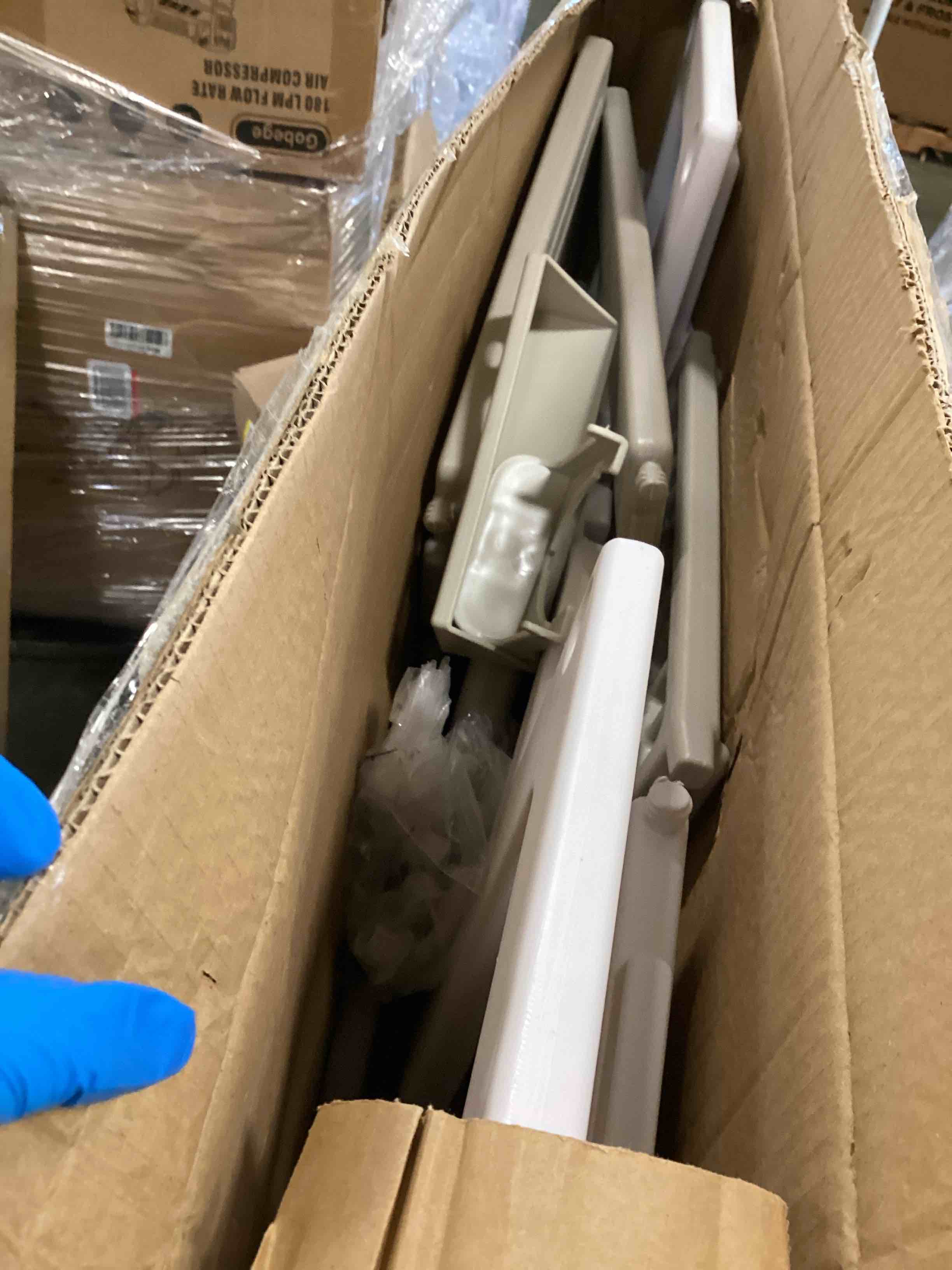 https://s3.amazonaws.com/lotting-images-prod/bidfta/PPE0430495_1729084311447.jpeg
