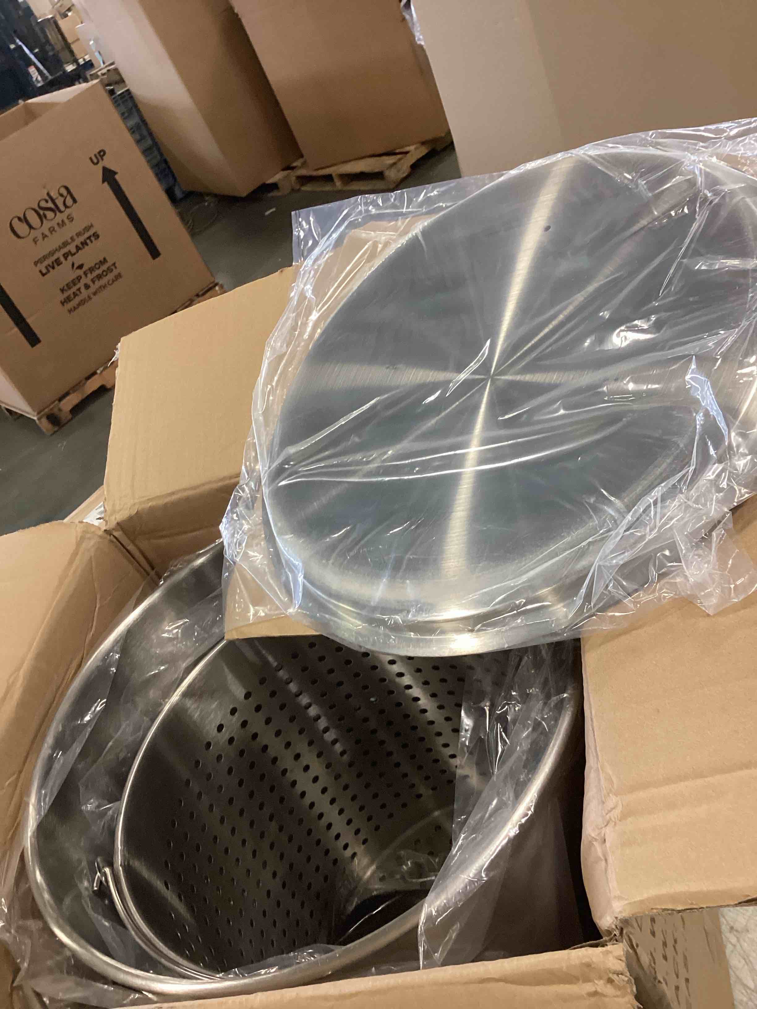 https://s3.amazonaws.com/lotting-images-prod/bidfta/PPE0430624_1729003952198.jpeg