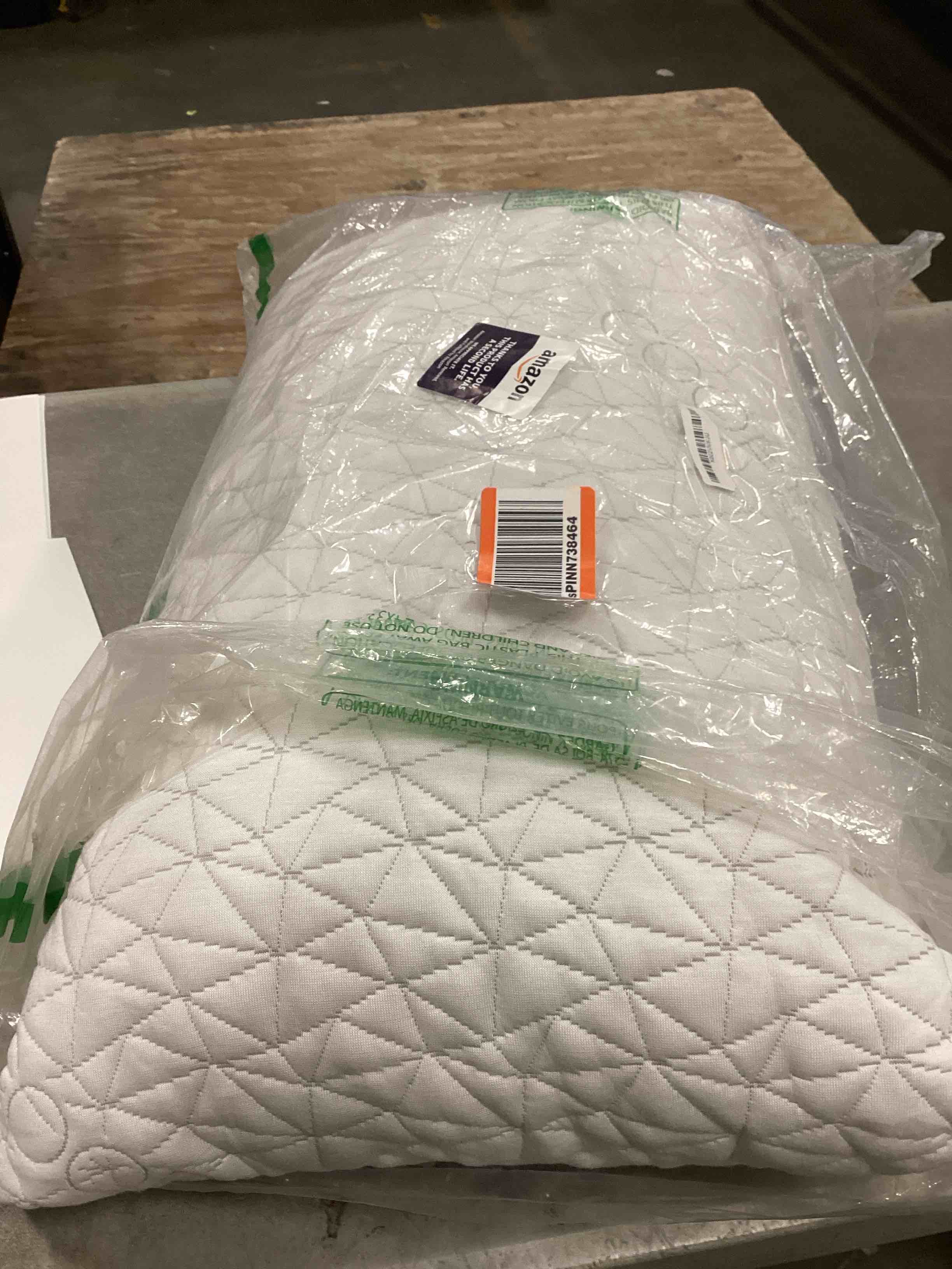 https://s3.amazonaws.com/lotting-images-prod/bidfta/PPE0431078_1728731834569.jpeg