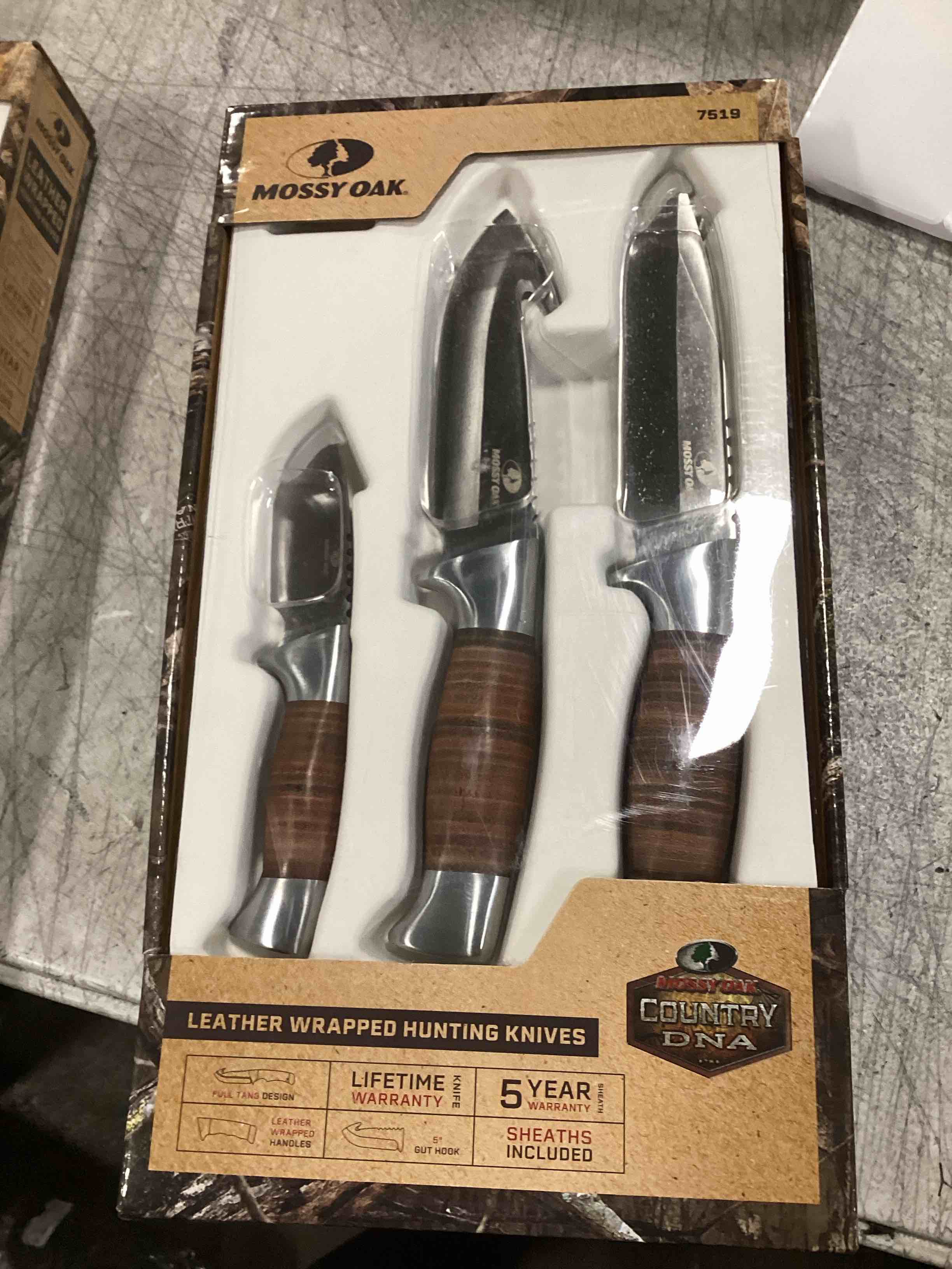 https://s3.amazonaws.com/lotting-images-prod/bidfta/PPE0431317_1728578243046.jpeg