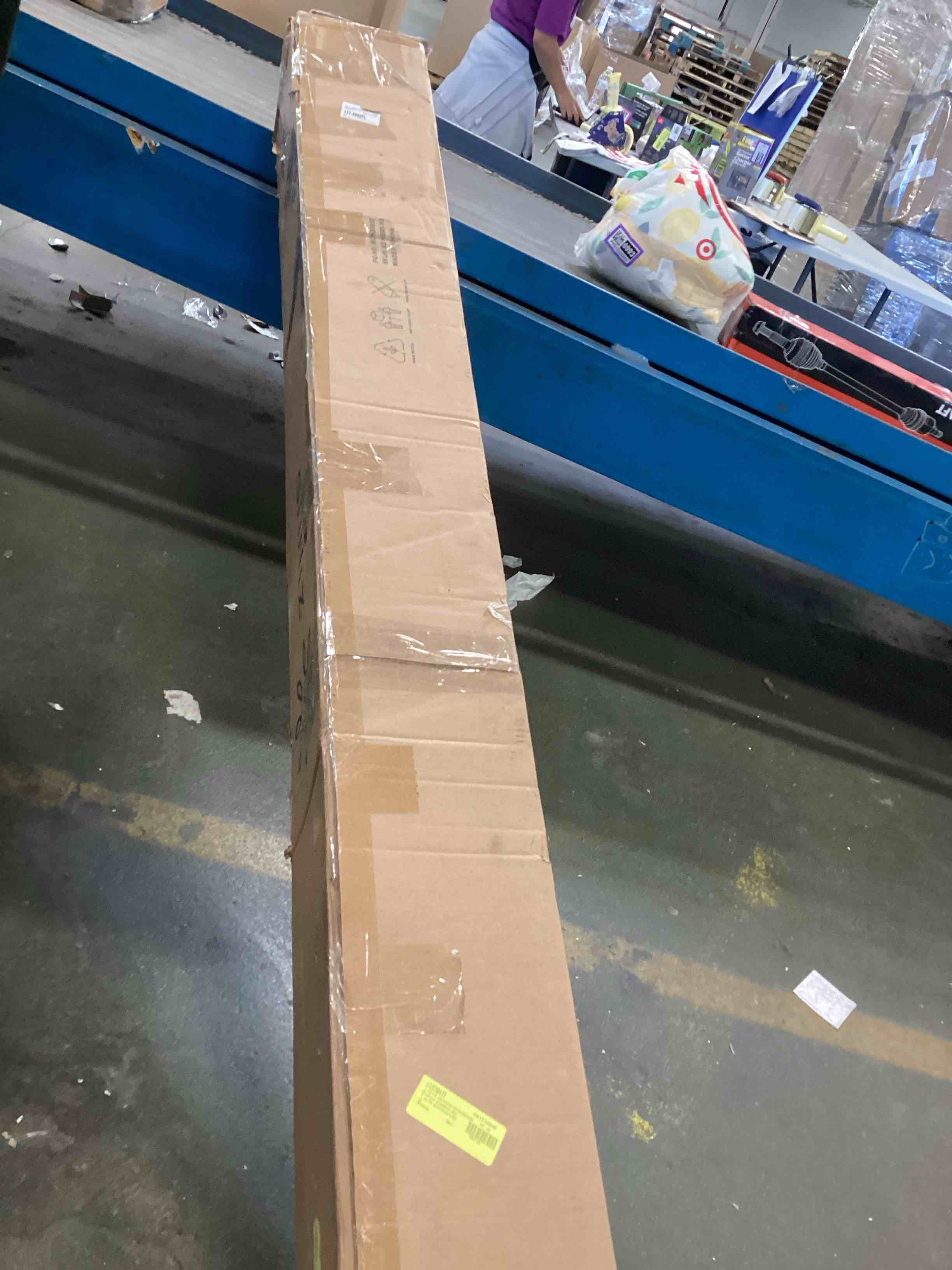 https://s3.amazonaws.com/lotting-images-prod/bidfta/PPE0431331_1728577735313.jpeg