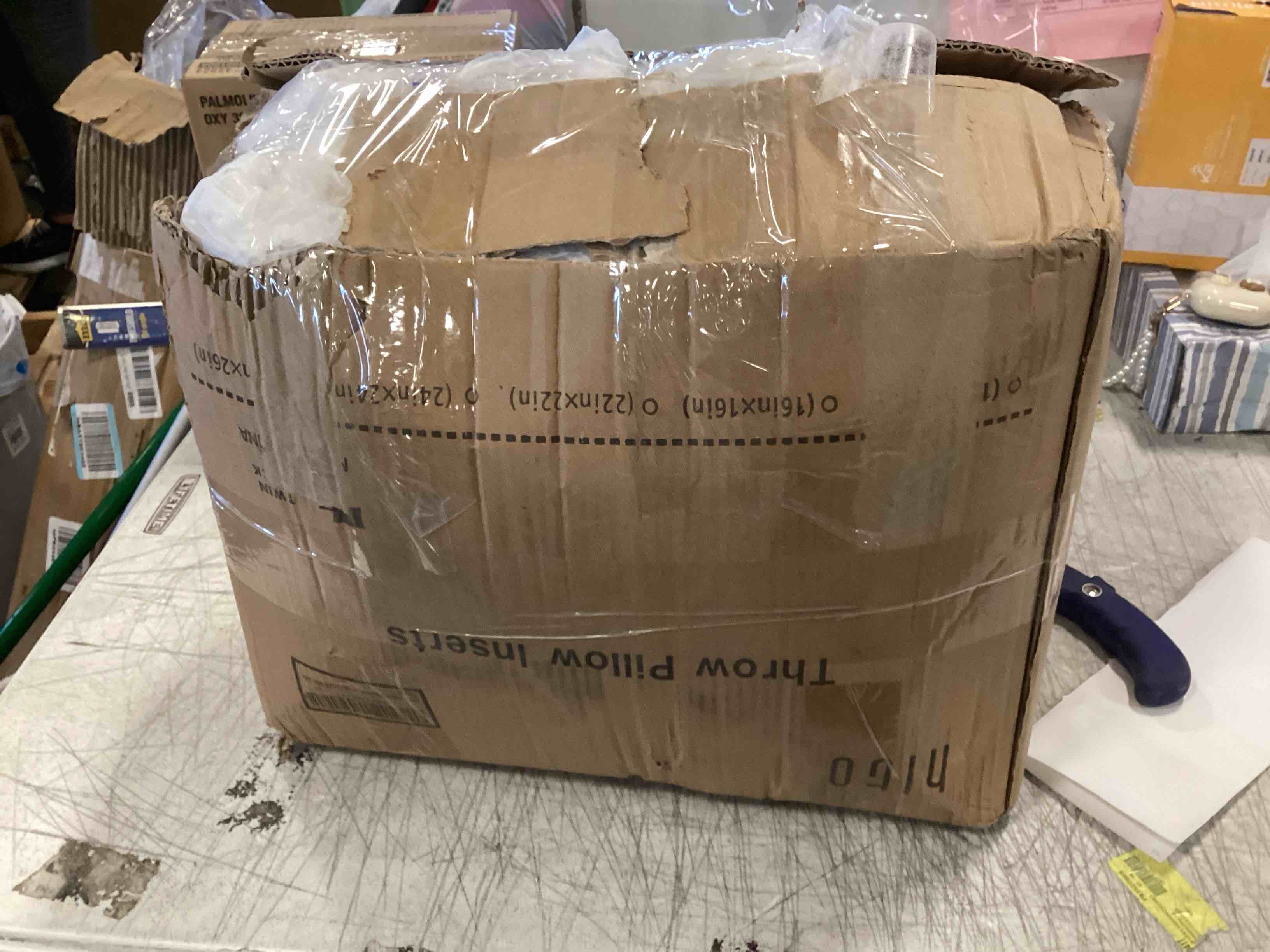 https://s3.amazonaws.com/lotting-images-prod/bidfta/PPE0431343_1728575059907.jpeg