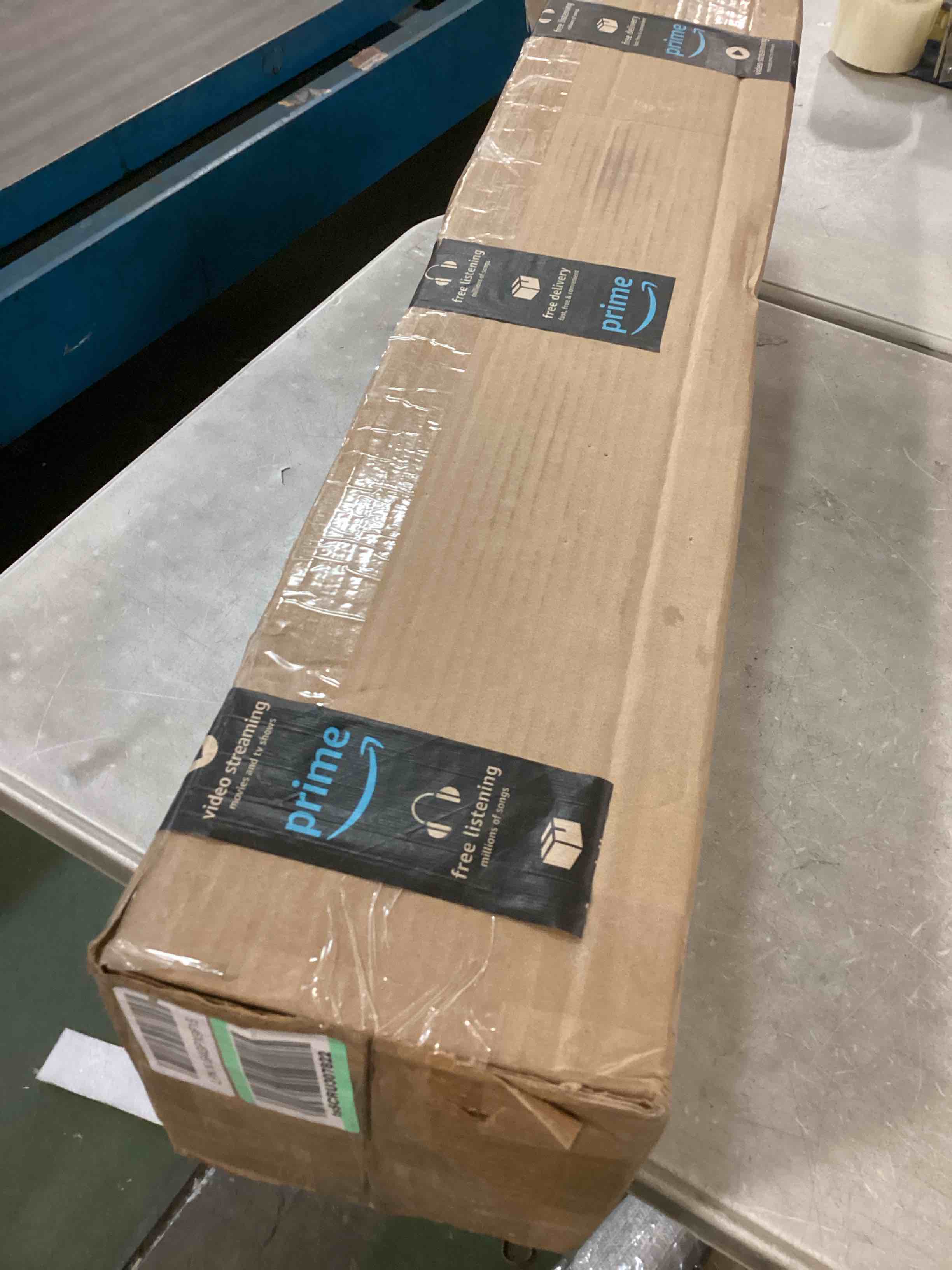 https://s3.amazonaws.com/lotting-images-prod/bidfta/PPE0432364_1729136126997.jpeg