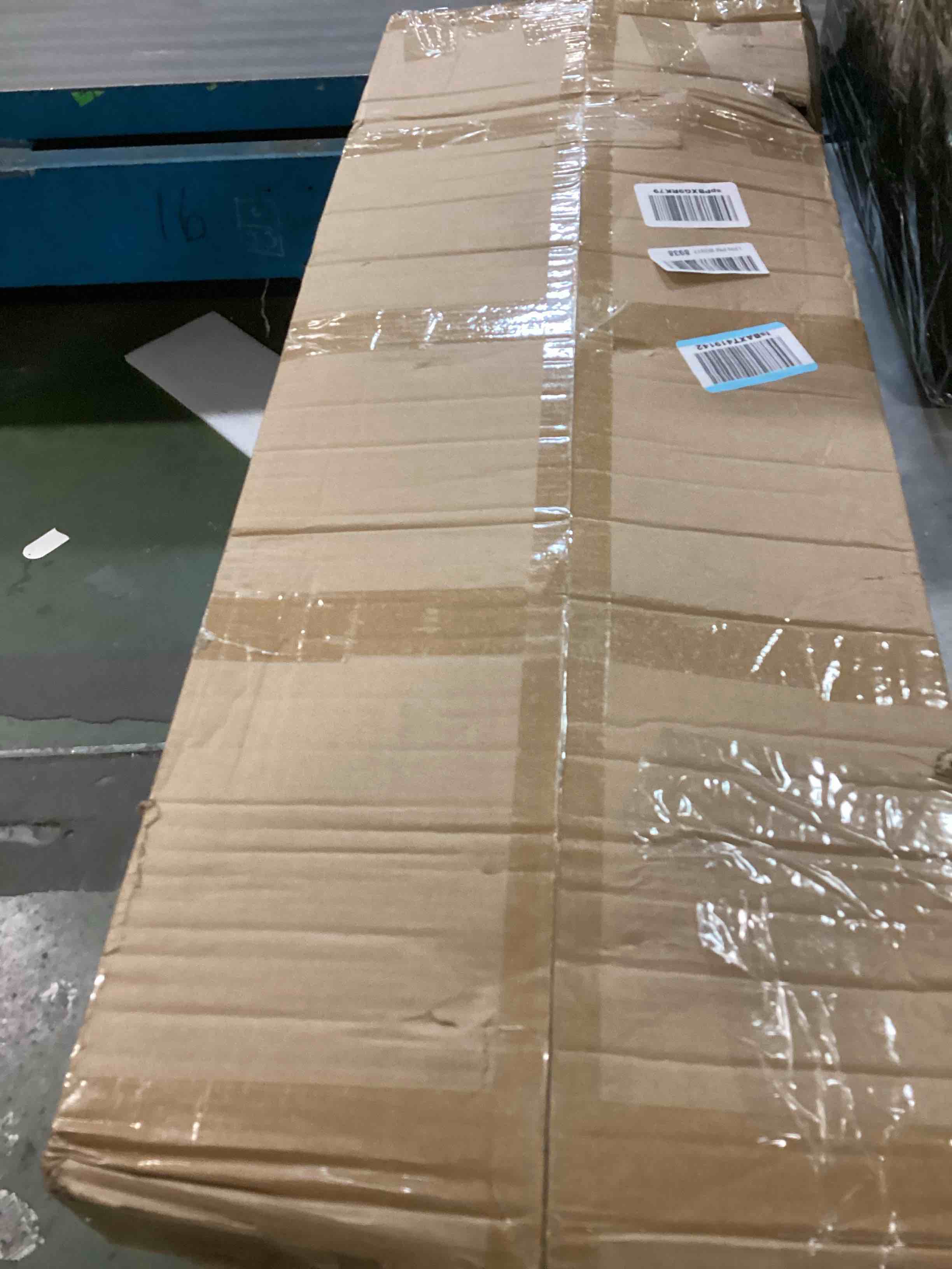 https://s3.amazonaws.com/lotting-images-prod/bidfta/PPE0432397_1729132011520.jpeg