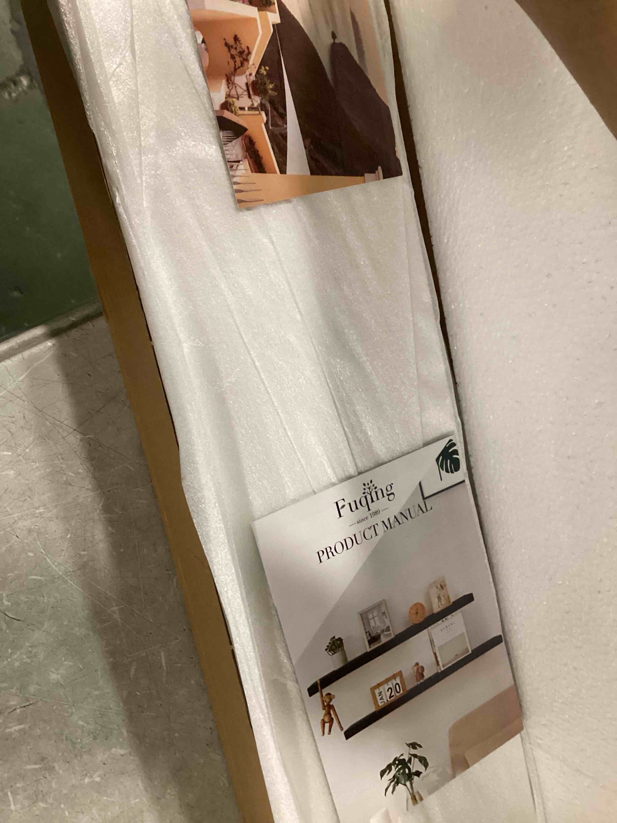 https://s3.amazonaws.com/lotting-images-prod/bidfta/PPE0432421_1729126676177.jpeg