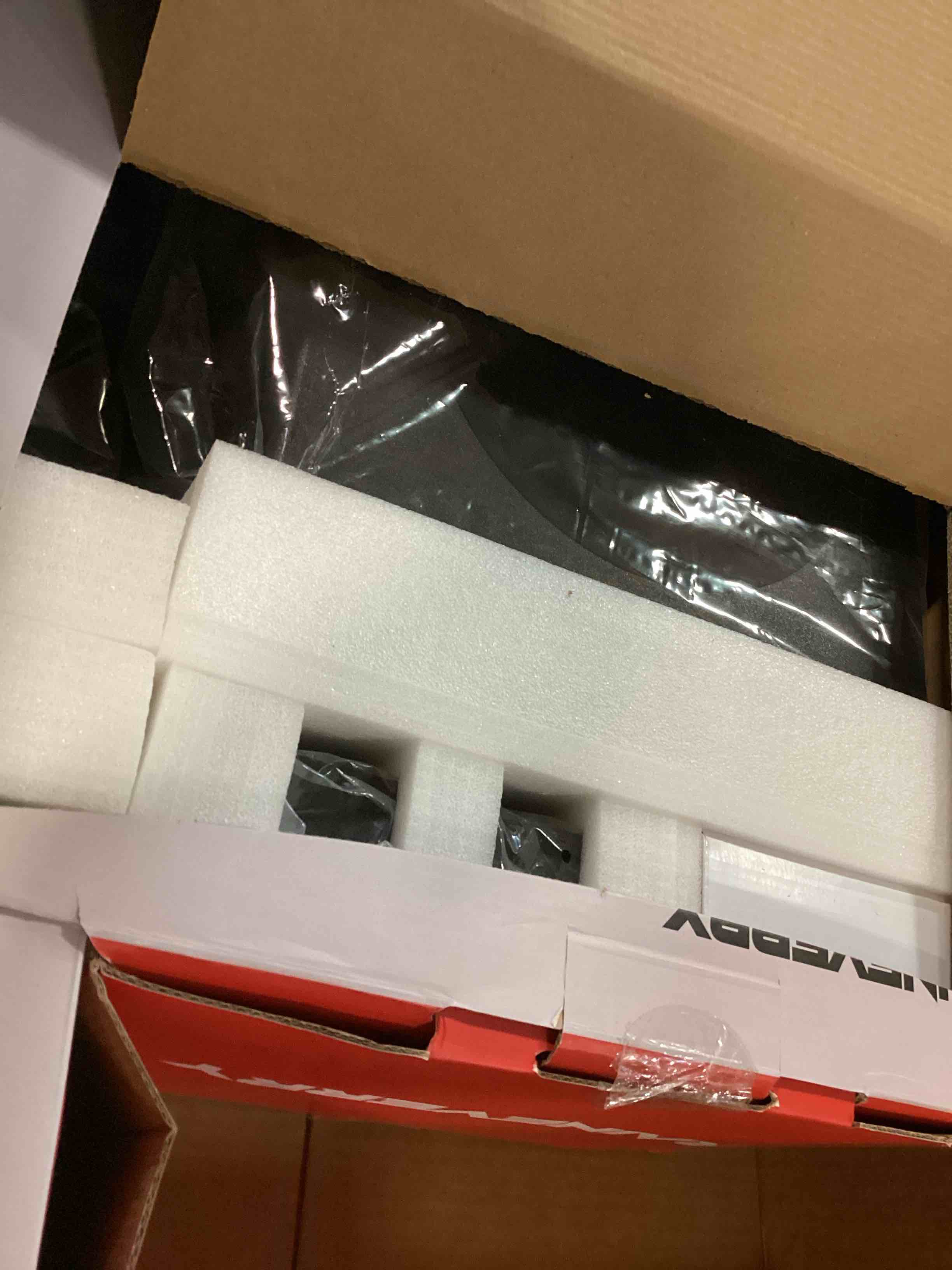 https://s3.amazonaws.com/lotting-images-prod/bidfta/PPE0433023_1728941439924.jpeg