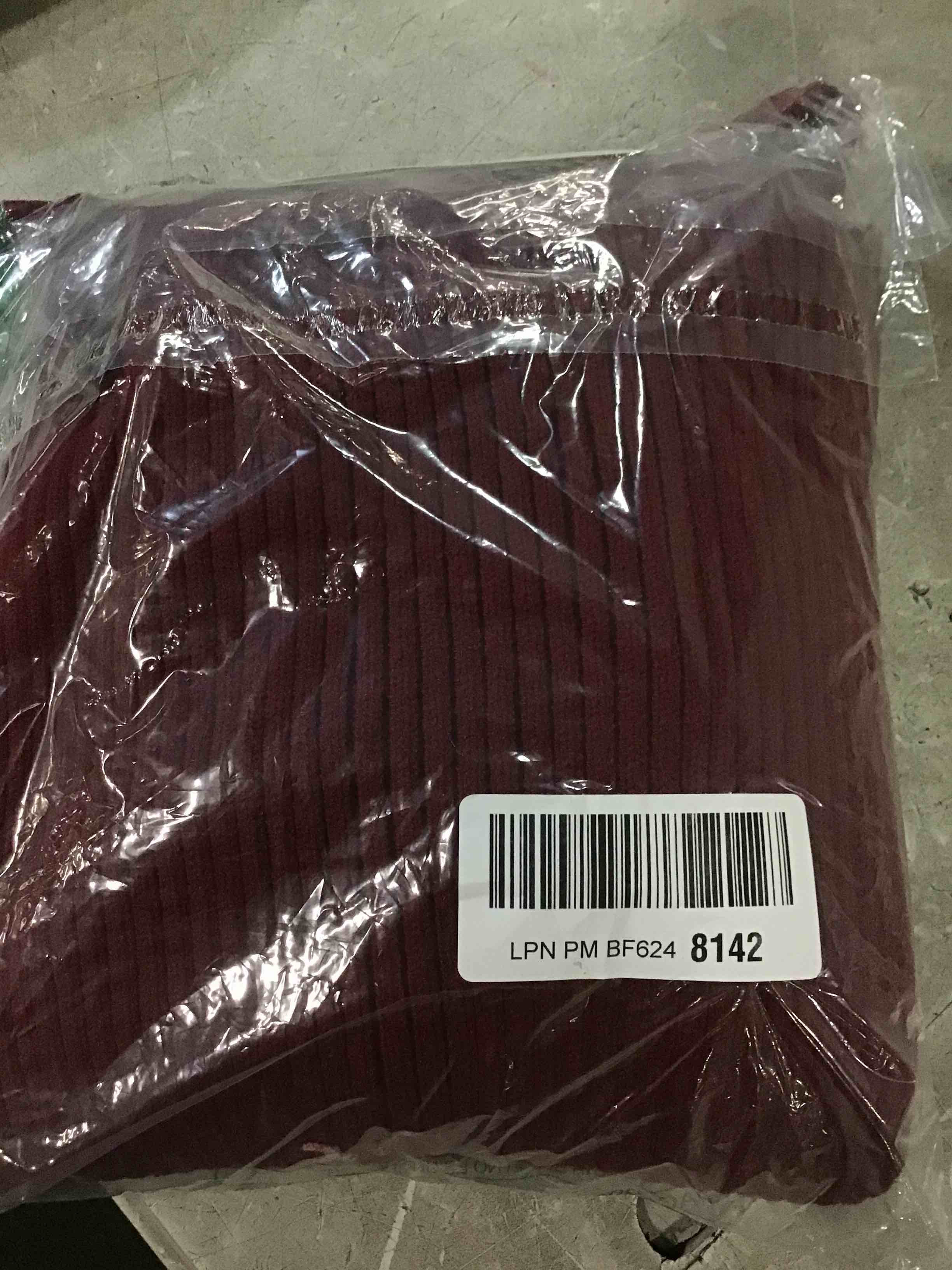 https://s3.amazonaws.com/lotting-images-prod/bidfta/PPE0433068_1728708649479.jpeg