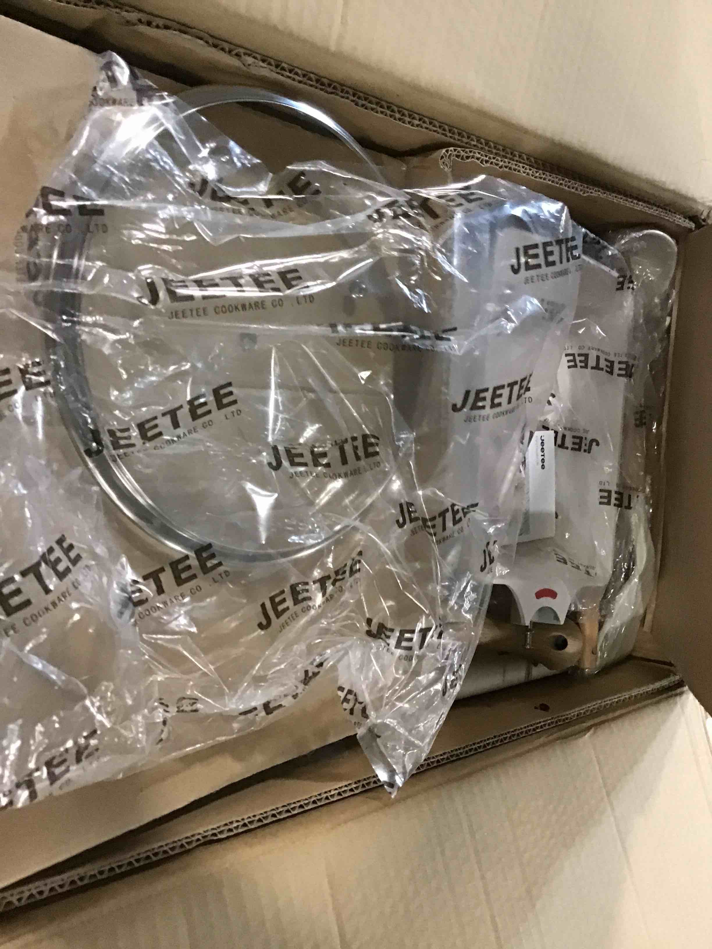https://s3.amazonaws.com/lotting-images-prod/bidfta/PPE0433161_1728692569616.jpeg