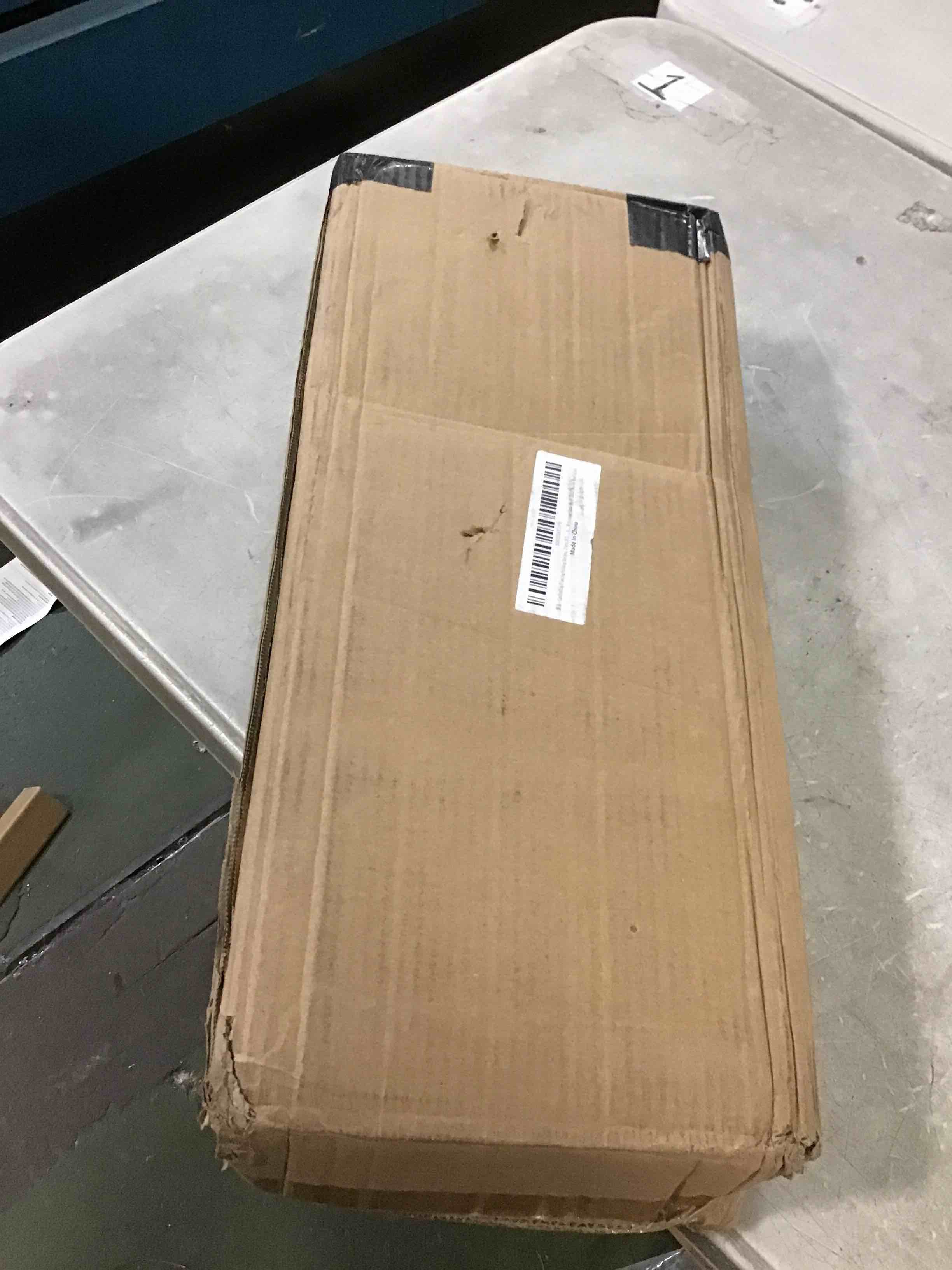 https://s3.amazonaws.com/lotting-images-prod/bidfta/PPE0433163_1728692017506.jpeg