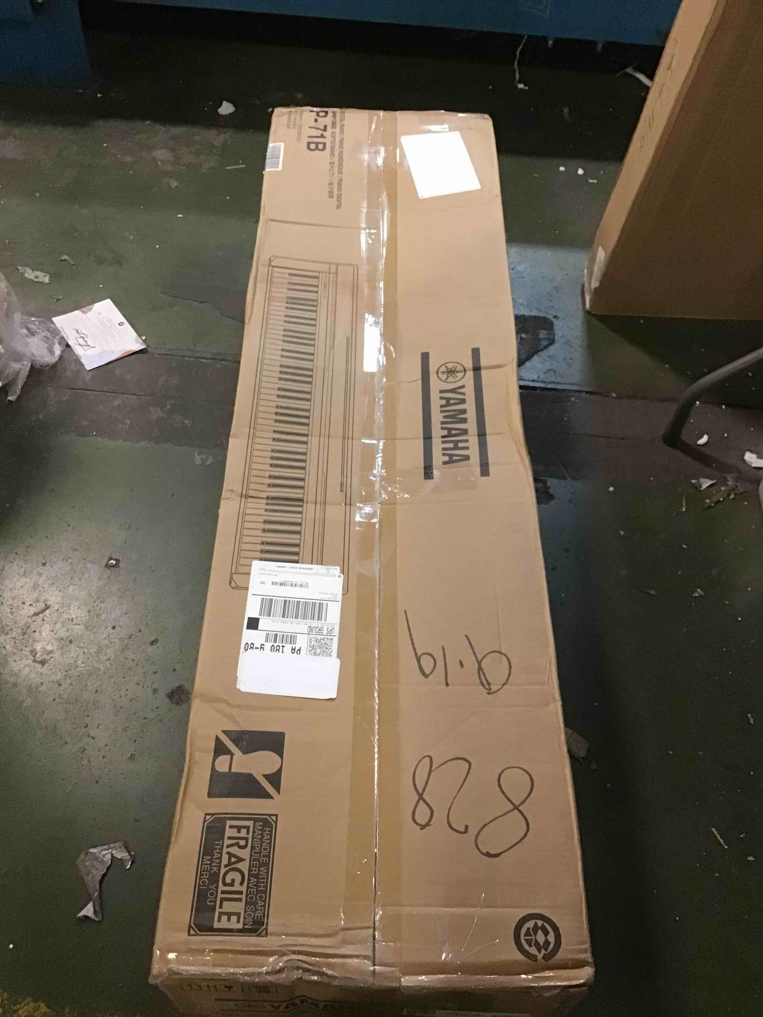 YAMAHA P71 88Key Weighted Action Digital Piano with Sustain Pedal and