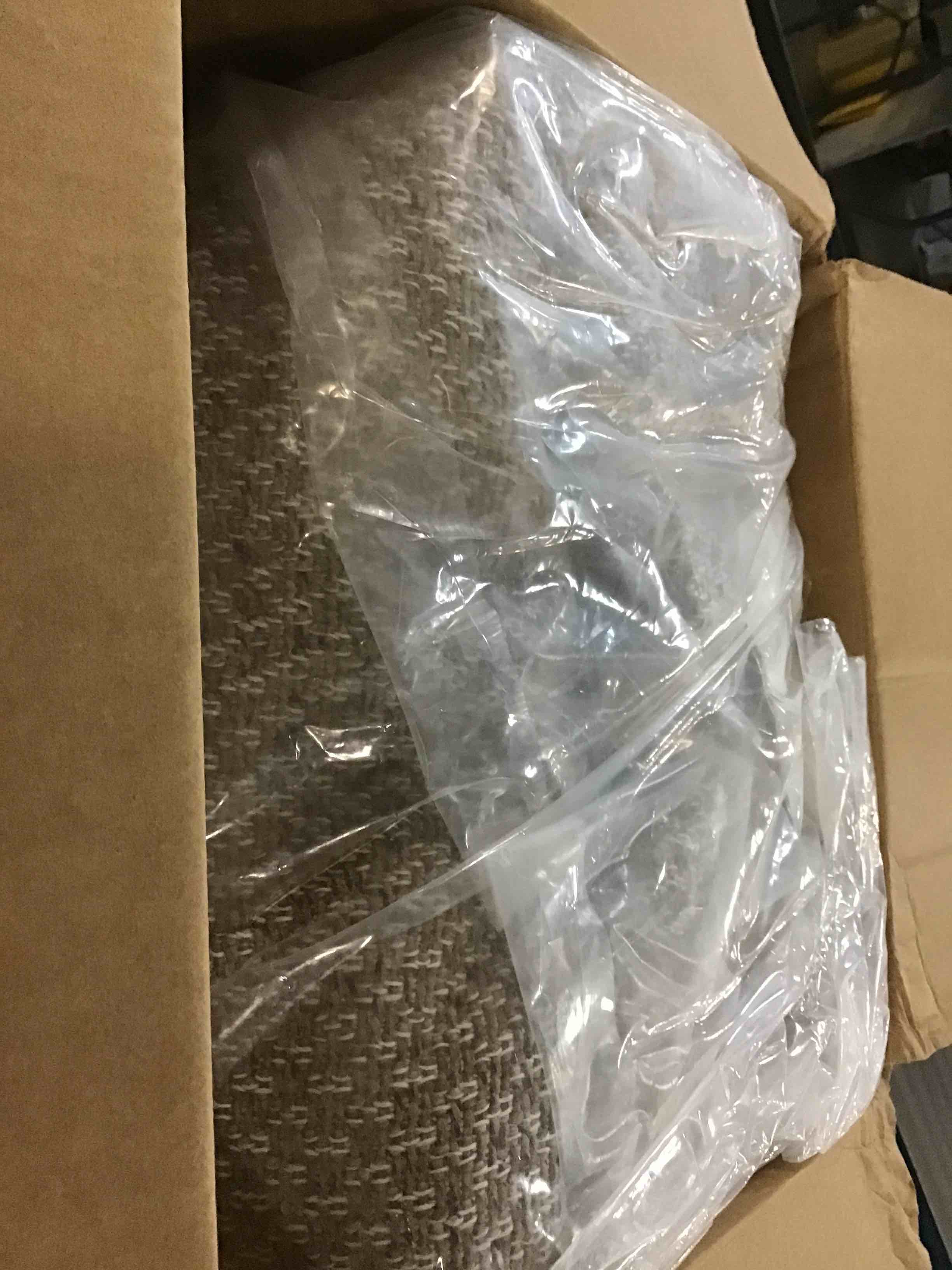 https://s3.amazonaws.com/lotting-images-prod/bidfta/PPE0433714_1728447503563.jpeg
