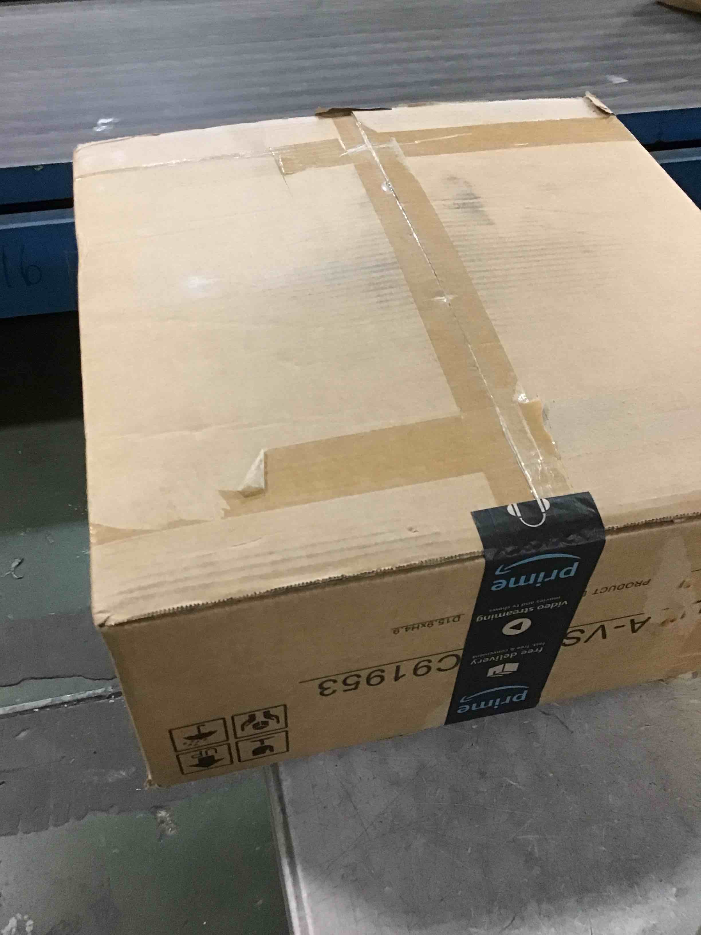 https://s3.amazonaws.com/lotting-images-prod/bidfta/PPE0433807_1728422360192.jpeg