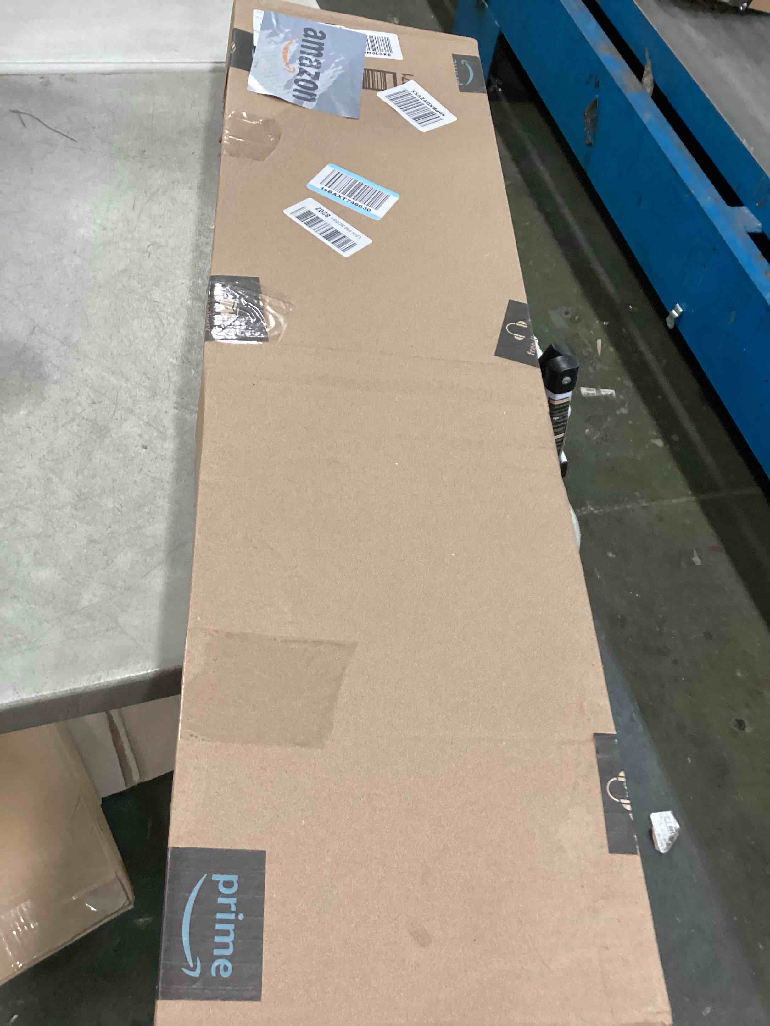 https://s3.amazonaws.com/lotting-images-prod/bidfta/PPE0434386_1728533487226.jpeg
