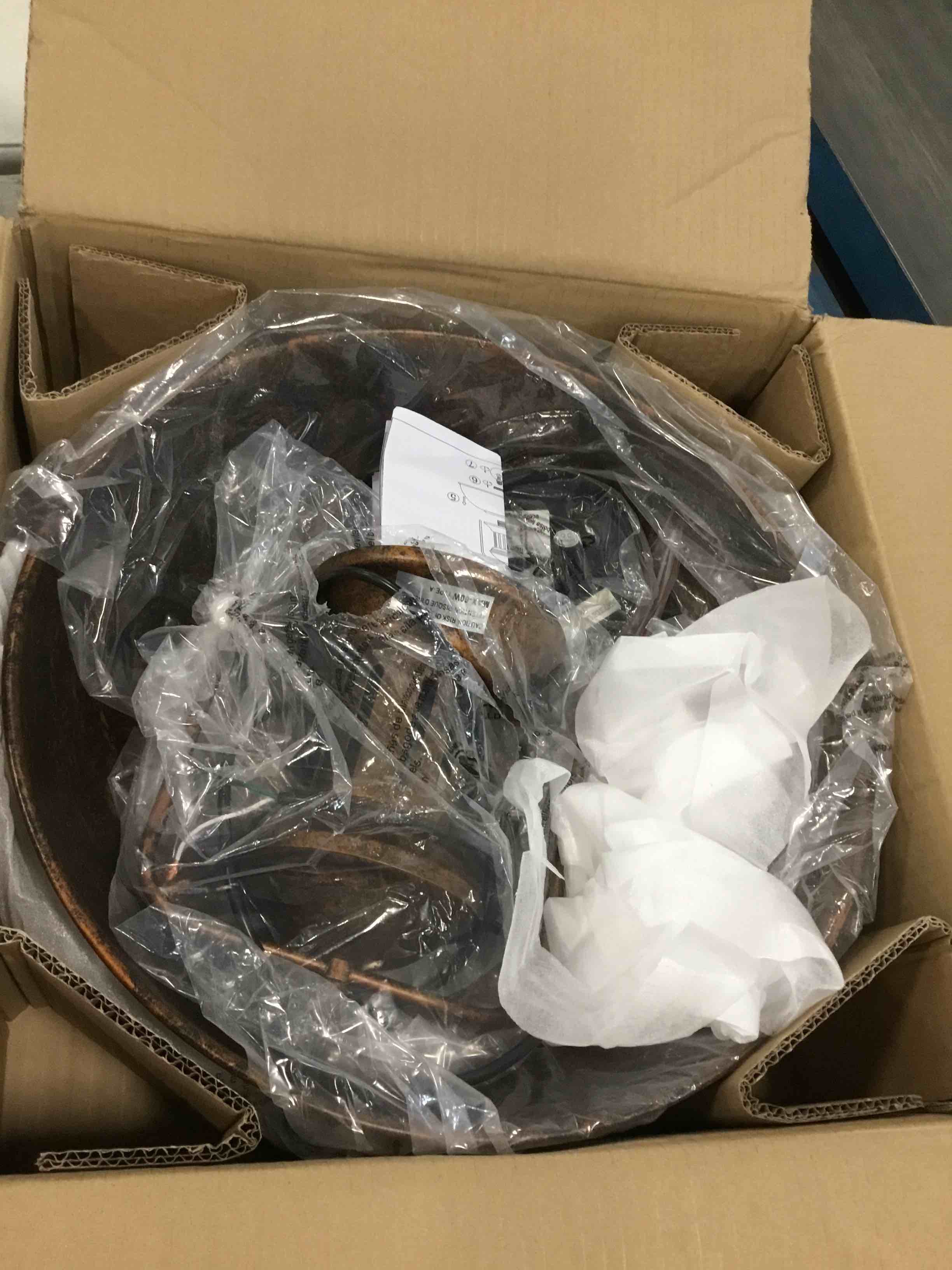 https://s3.amazonaws.com/lotting-images-prod/bidfta/PPE0435459_1728006744068.jpeg