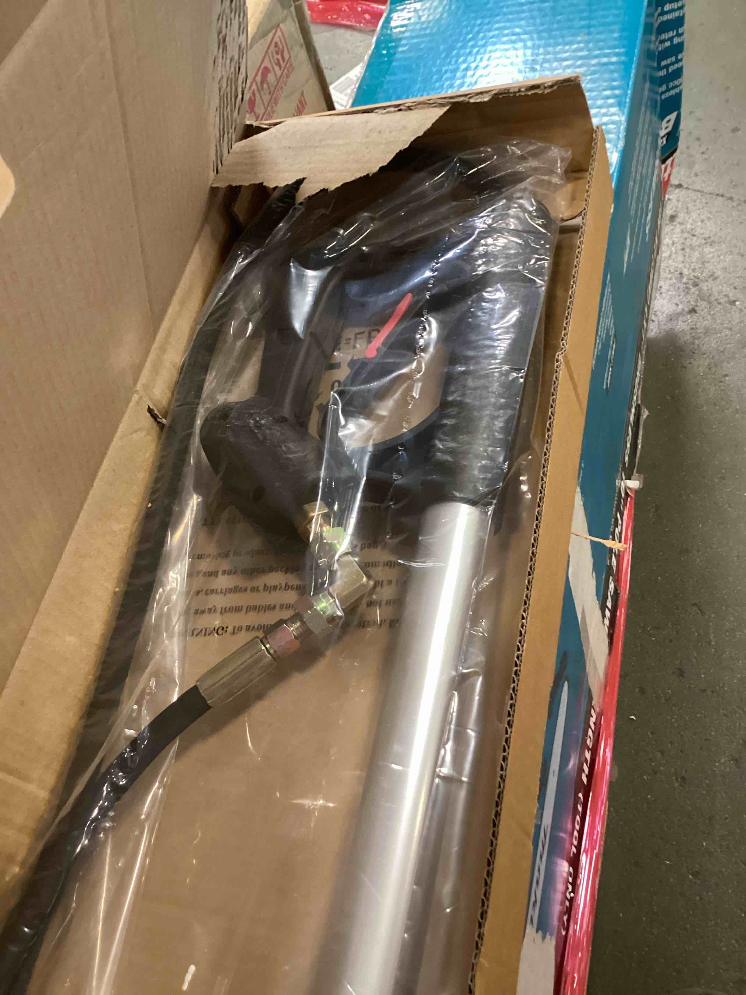 https://s3.amazonaws.com/lotting-images-prod/bidfta/PPE0436309_1729176887989.jpeg