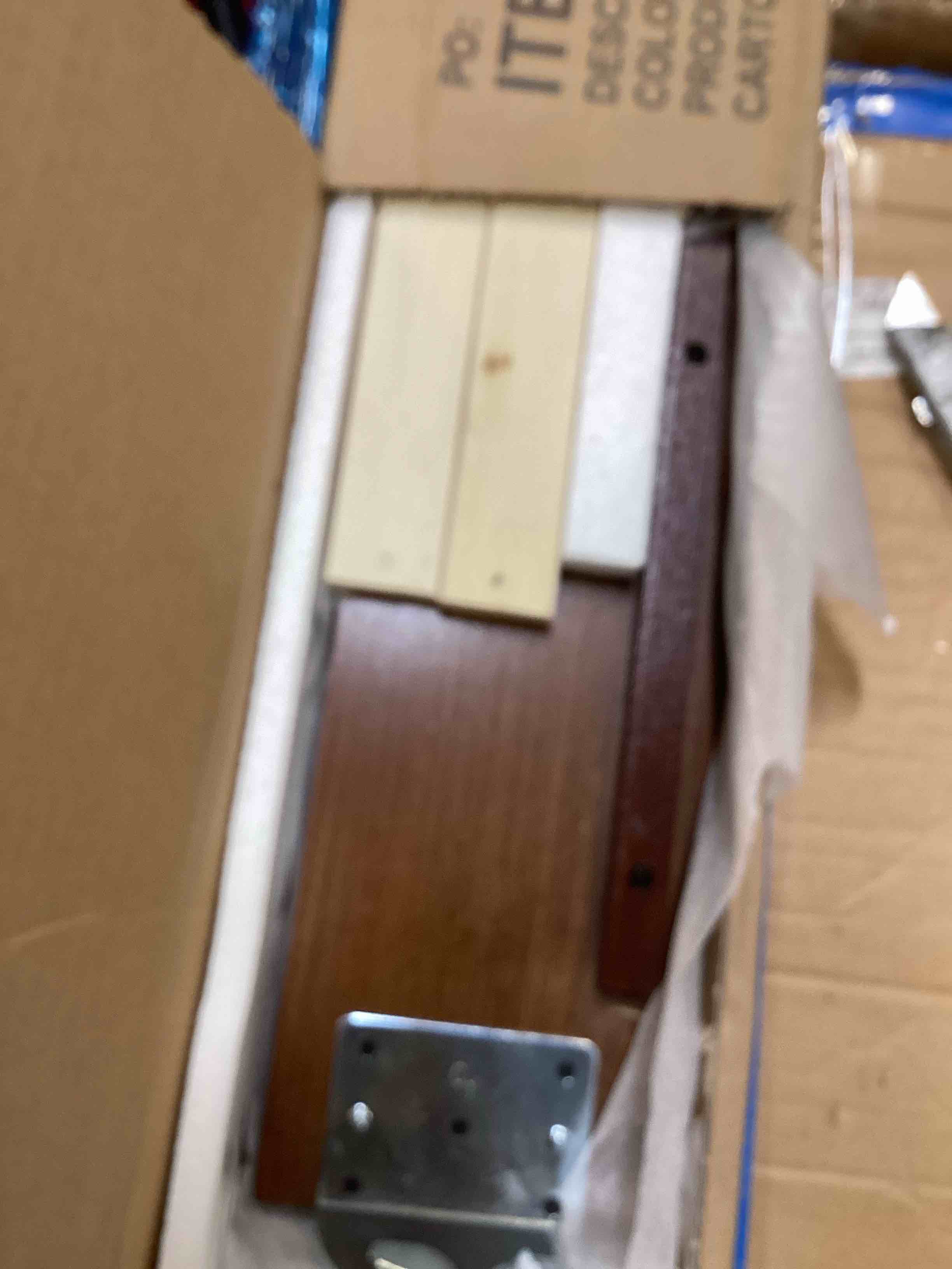 https://s3.amazonaws.com/lotting-images-prod/bidfta/PPE0436331_1729183820466.jpeg