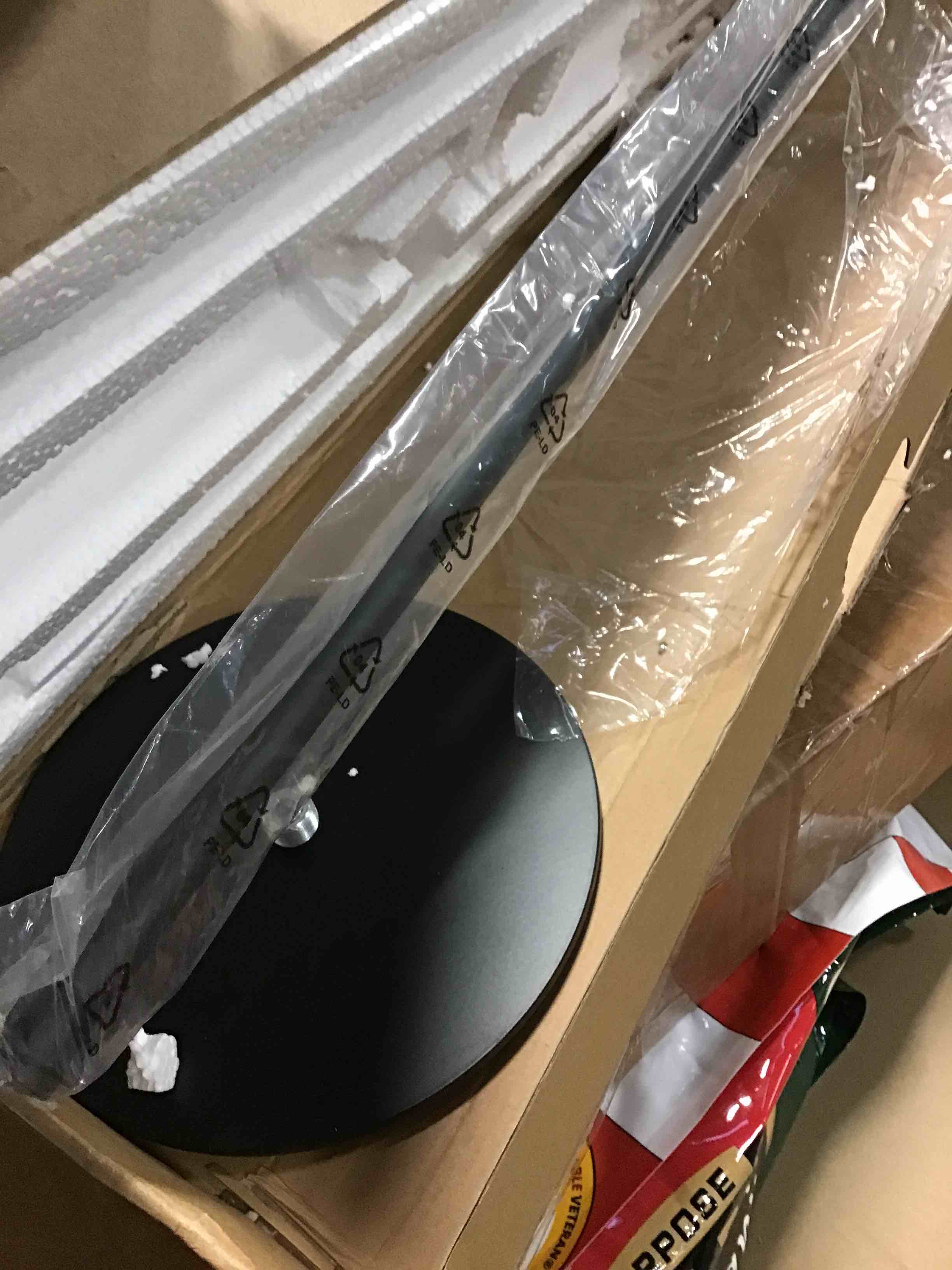 https://s3.amazonaws.com/lotting-images-prod/bidfta/PPE0436404_1729079536204.jpeg