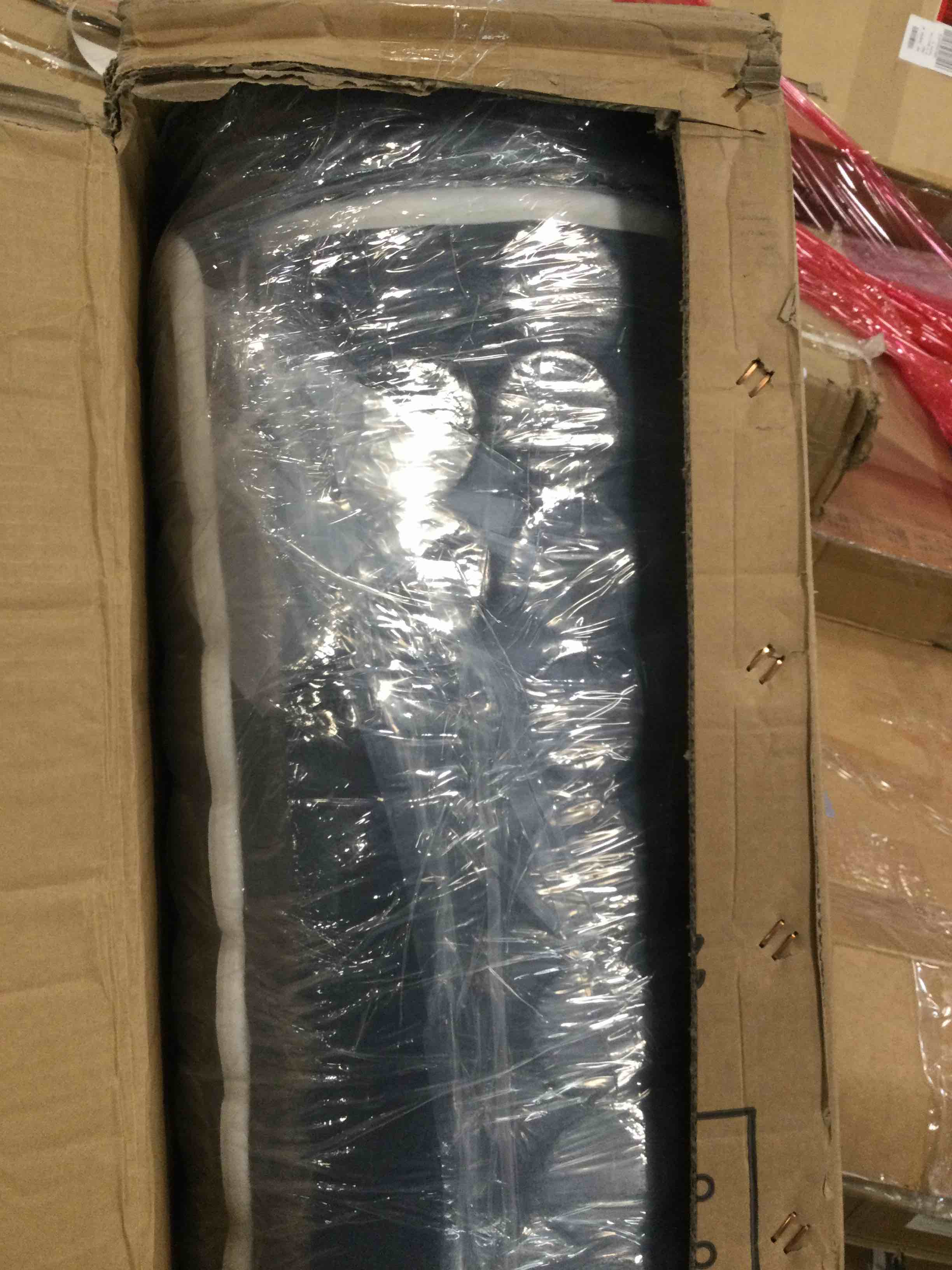 https://s3.amazonaws.com/lotting-images-prod/bidfta/PPE0436593_1729011596919.jpeg