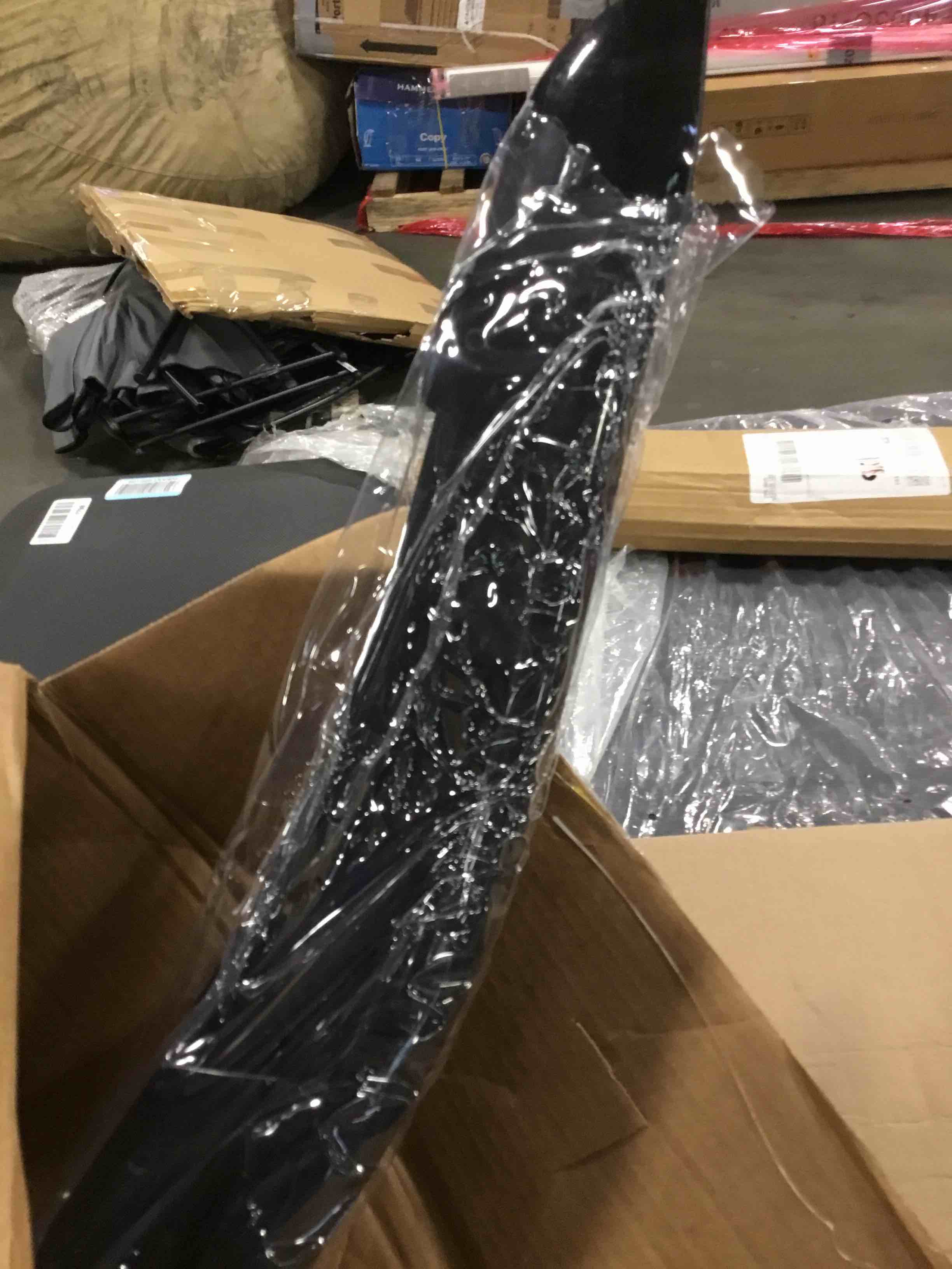 https://s3.amazonaws.com/lotting-images-prod/bidfta/PPE0436625_1728996202477.jpeg
