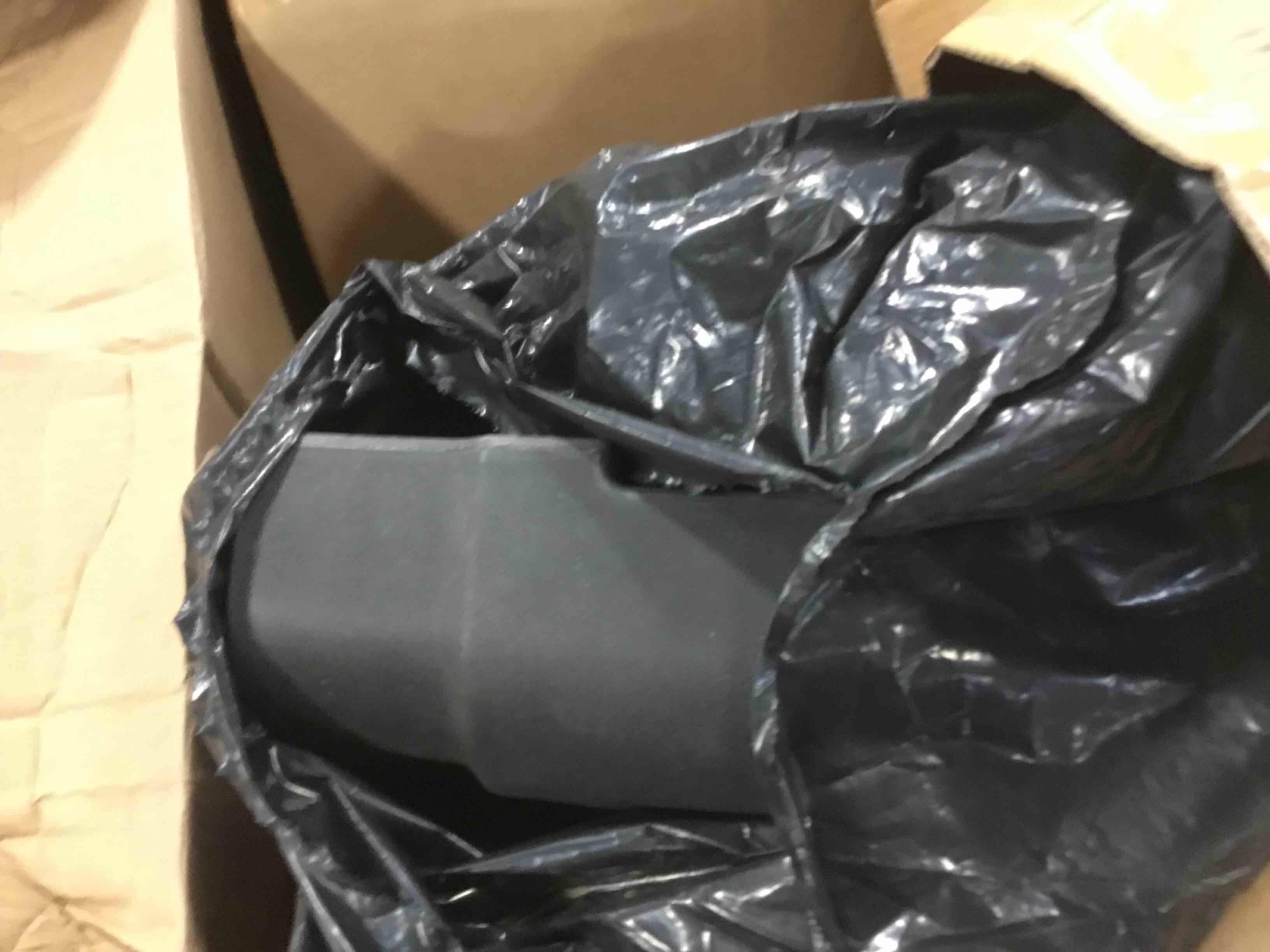 https://s3.amazonaws.com/lotting-images-prod/bidfta/PPE0436779_1728919957462.jpeg