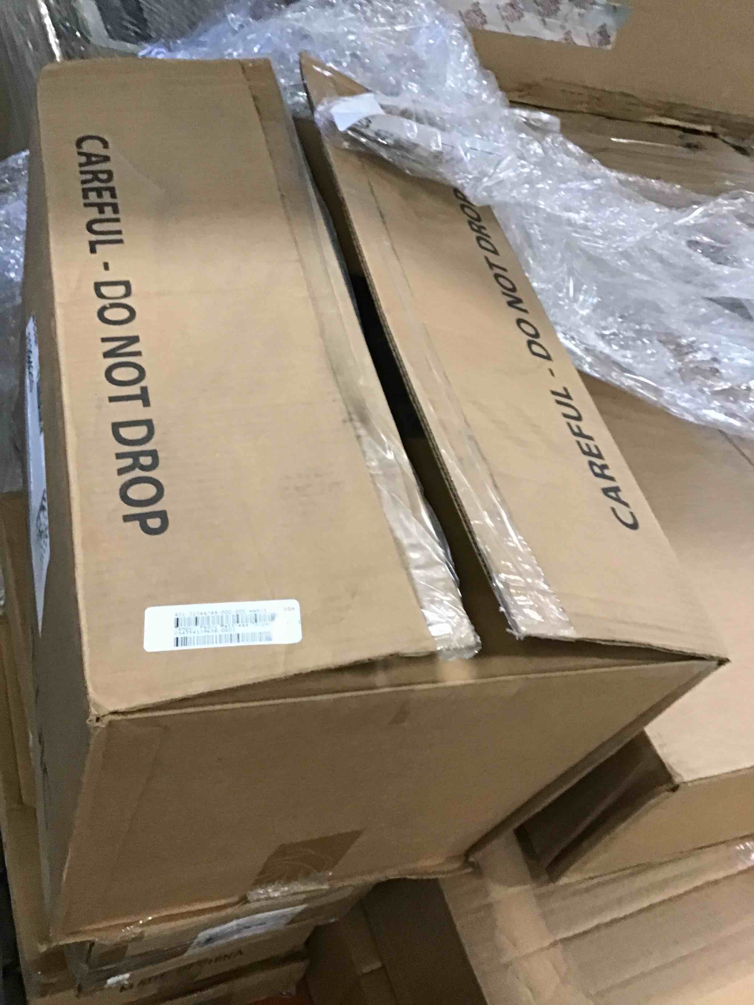 https://s3.amazonaws.com/lotting-images-prod/bidfta/PPE0437008_1728656533445.jpeg