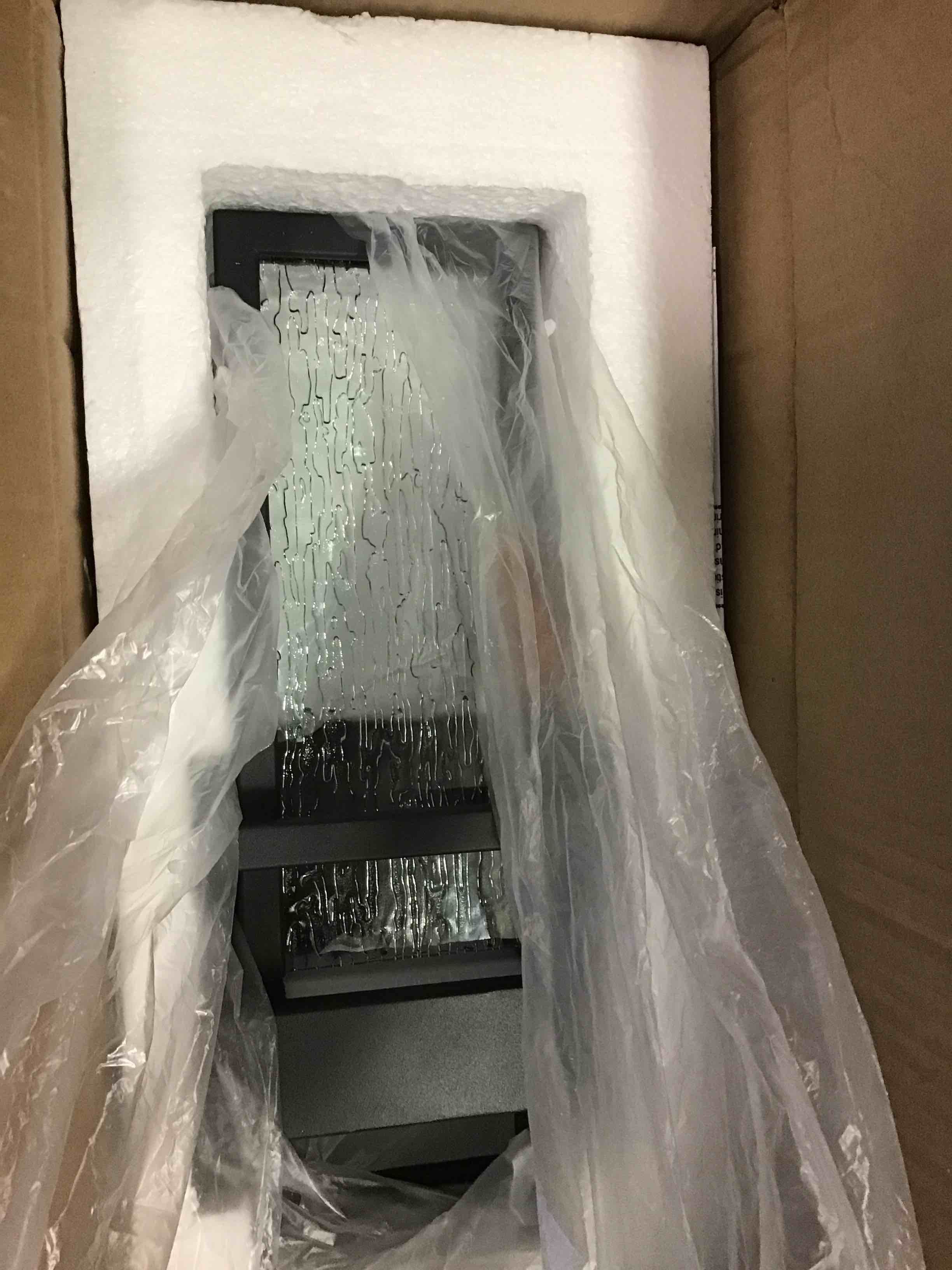 https://s3.amazonaws.com/lotting-images-prod/bidfta/PPE0437238_1728564589715.jpeg
