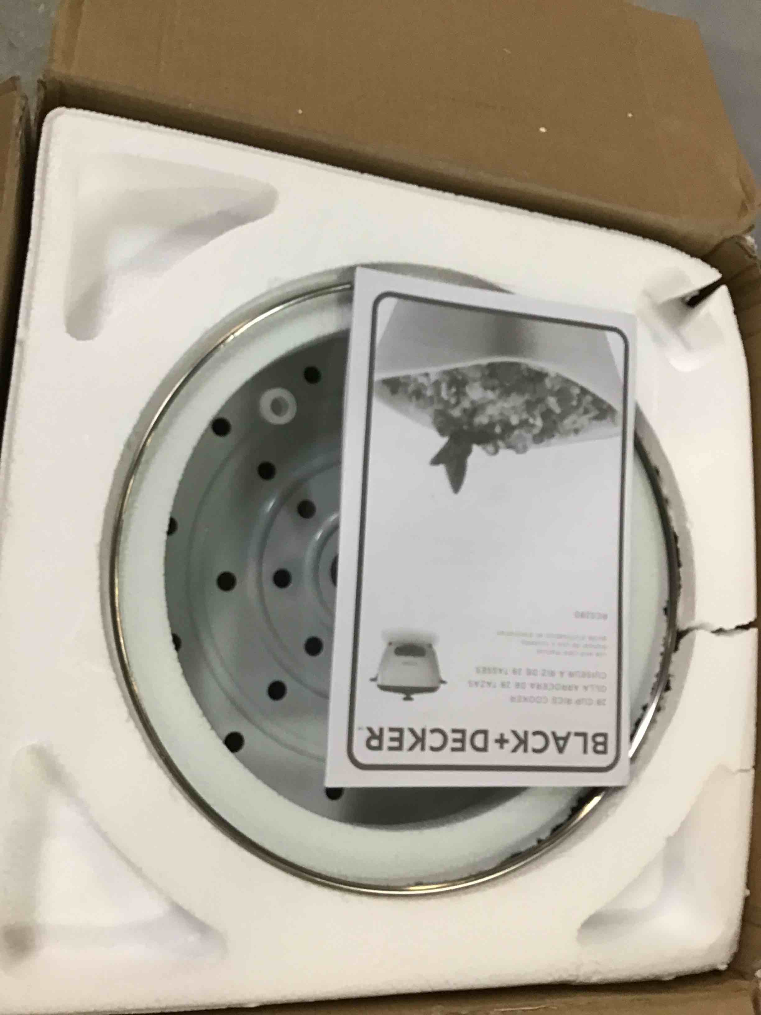 https://s3.amazonaws.com/lotting-images-prod/bidfta/PPE0437862_1728308202766.jpeg