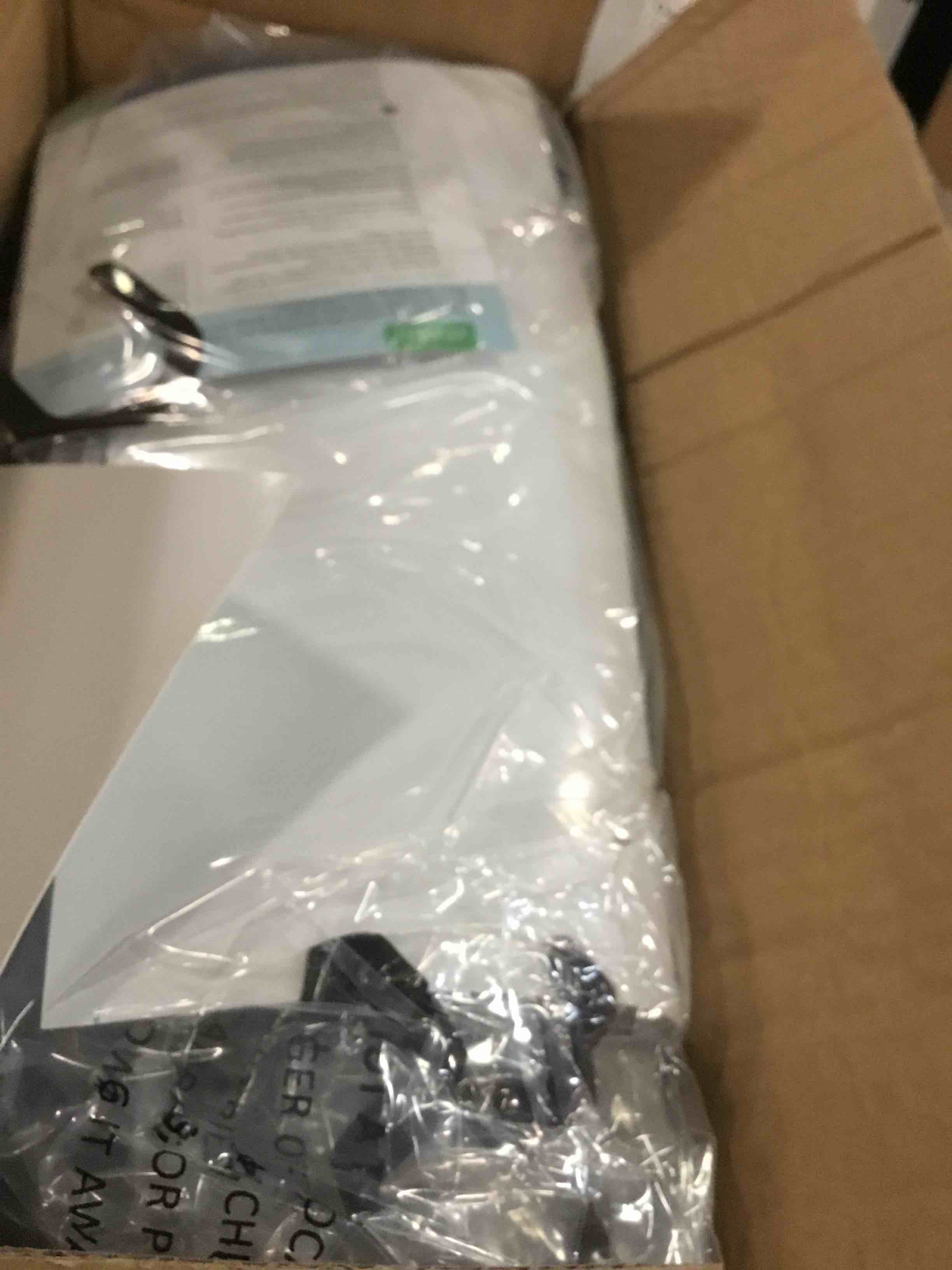 https://s3.amazonaws.com/lotting-images-prod/bidfta/PPE0437911_1728300201629.jpeg