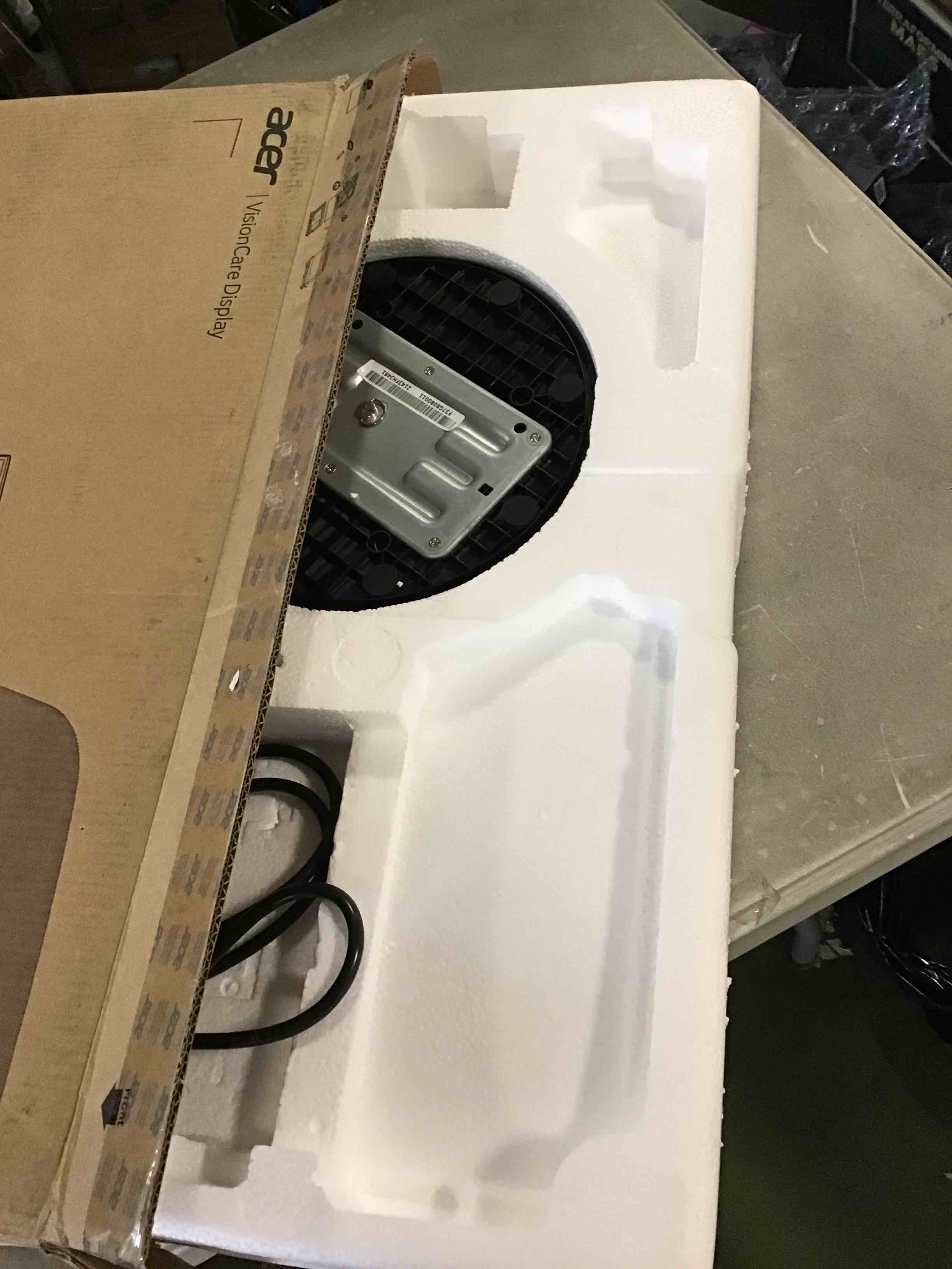 https://s3.amazonaws.com/lotting-images-prod/bidfta/PPE0438098_1727804588056.jpeg