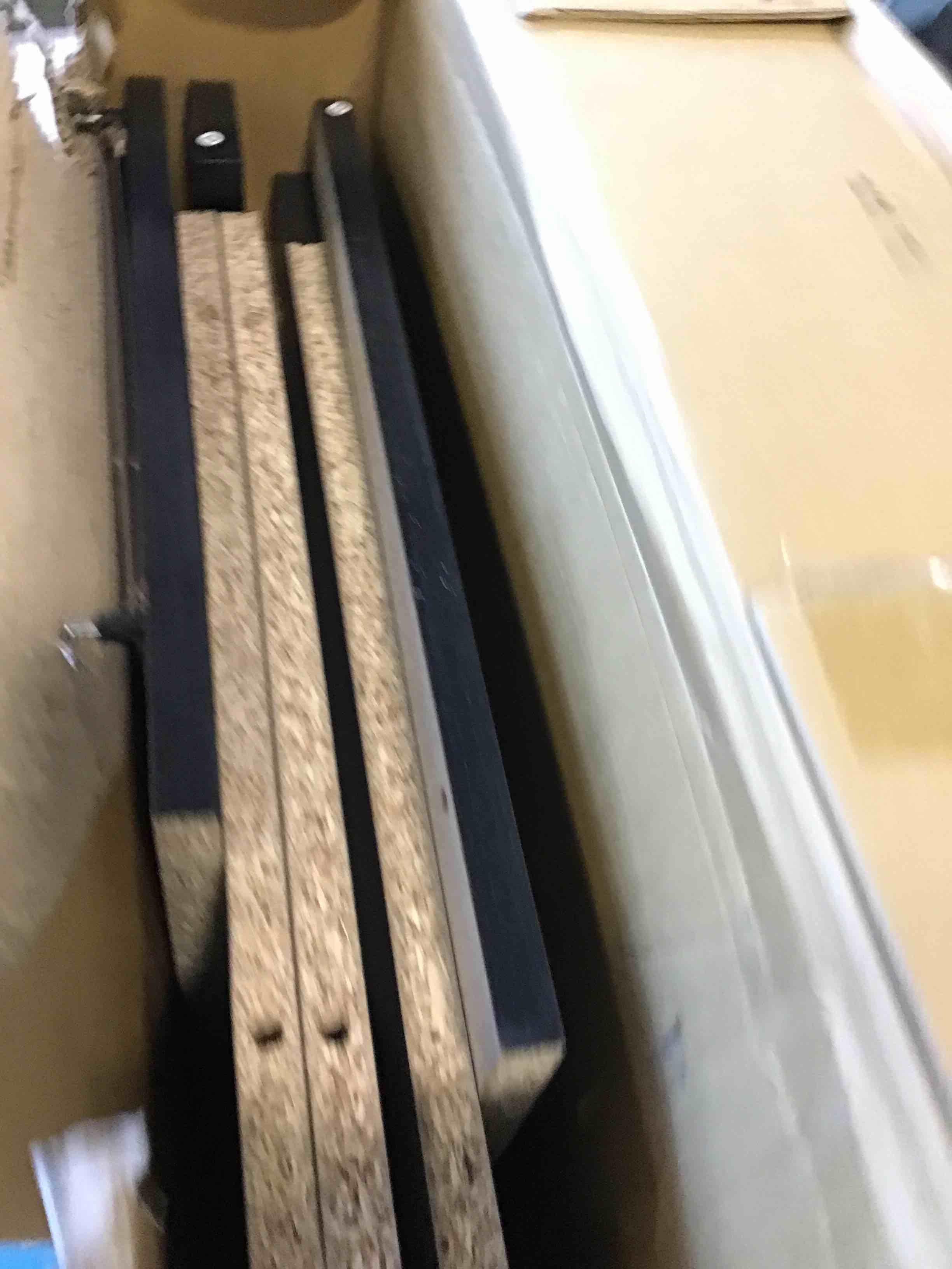 https://s3.amazonaws.com/lotting-images-prod/bidfta/PPE0439330_1728393673992.jpeg